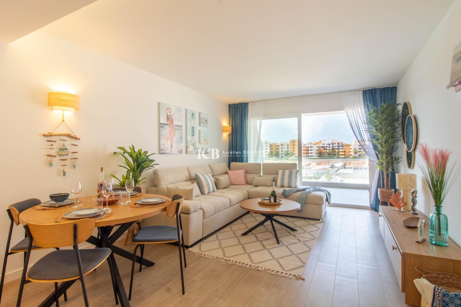 Revente - Appartement -
Punta Prima - Torrevieja