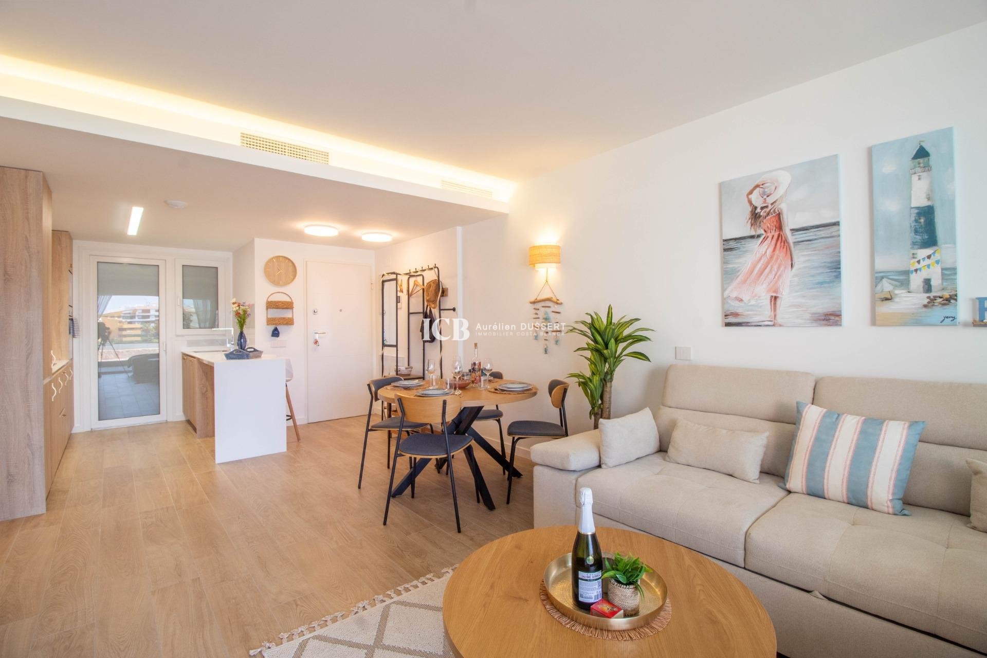 Revente - Appartement -
Punta Prima - Torrevieja