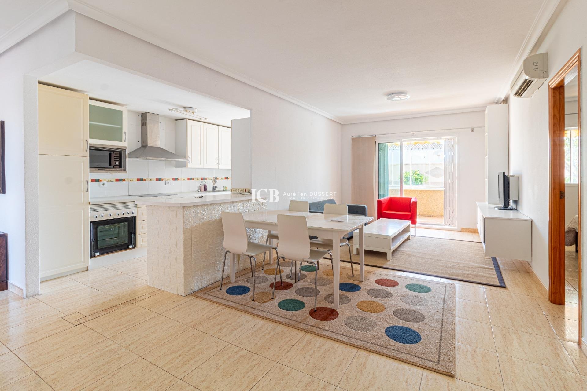 Revente - Appartement -
Punta Prima - Torrevieja