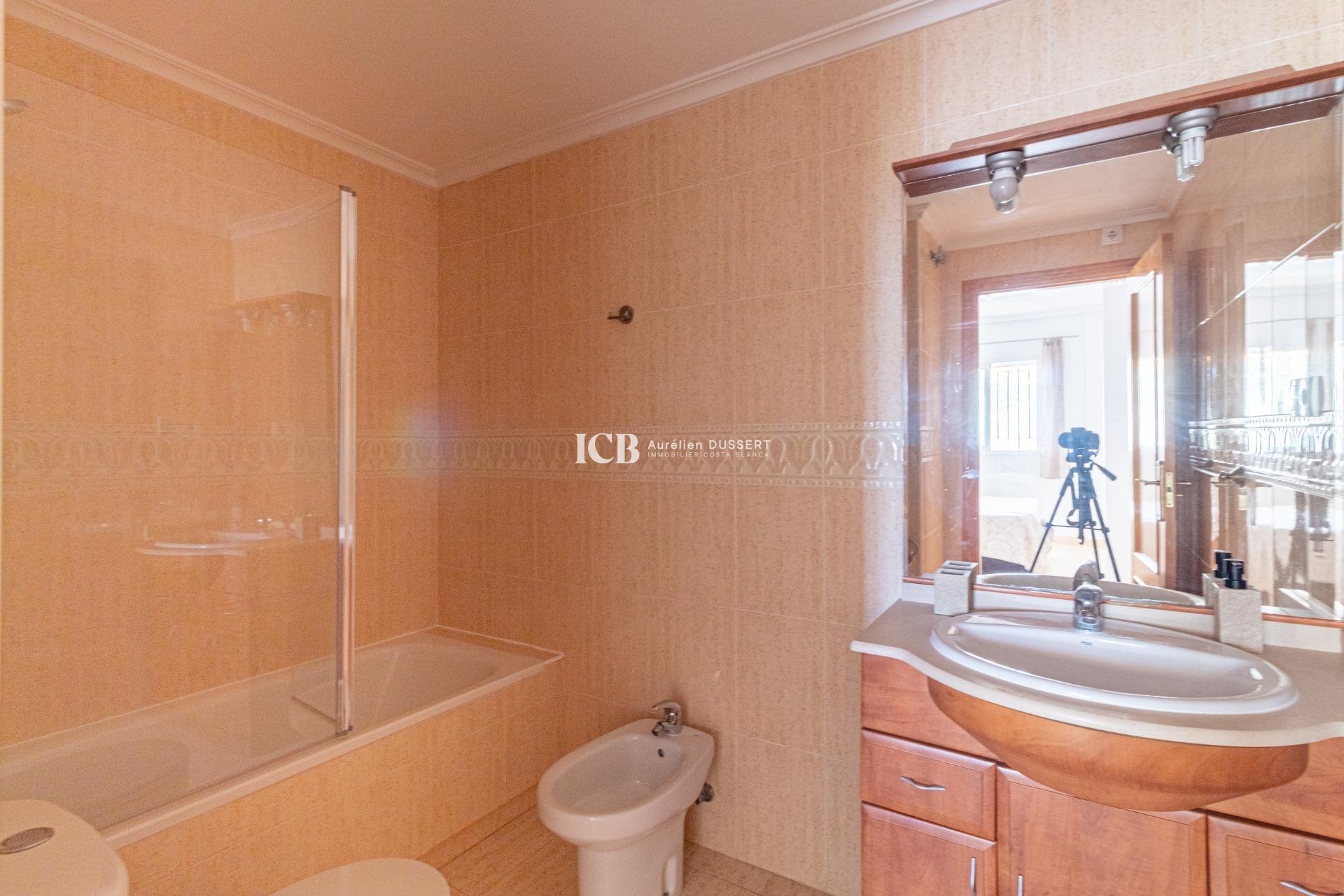Revente - Appartement -
Punta Prima - Torrevieja