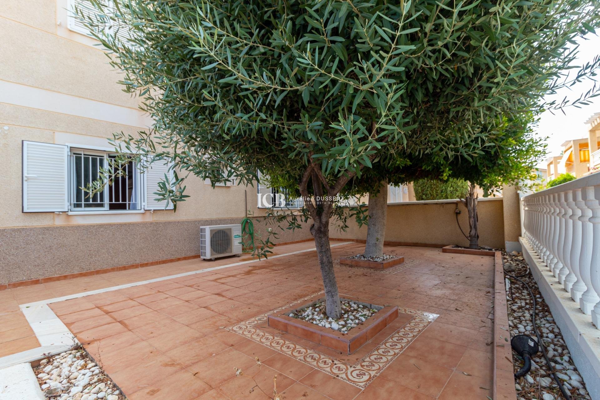 Revente - Appartement -
Punta Prima - Torrevieja