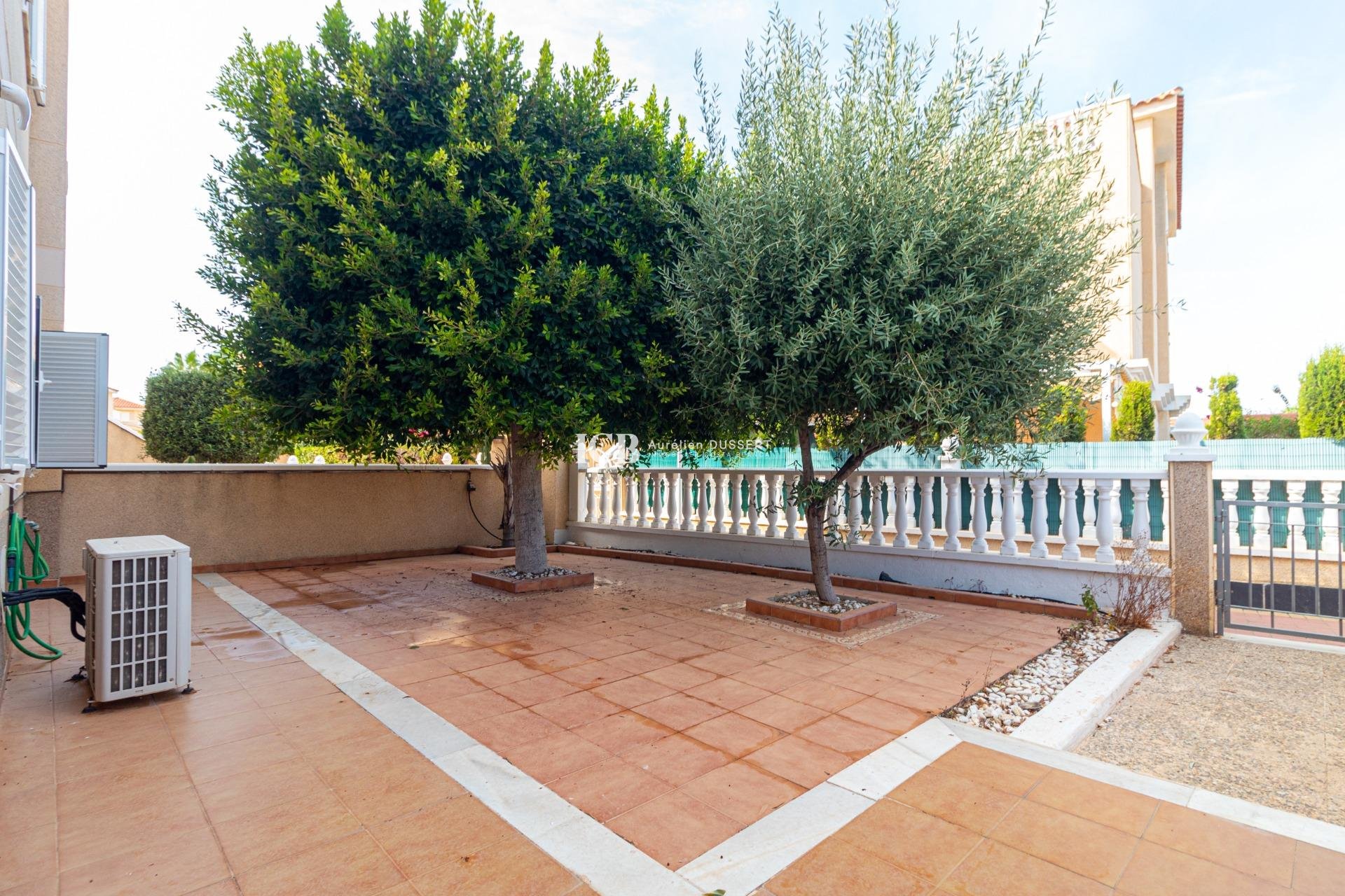 Revente - Appartement -
Punta Prima - Torrevieja