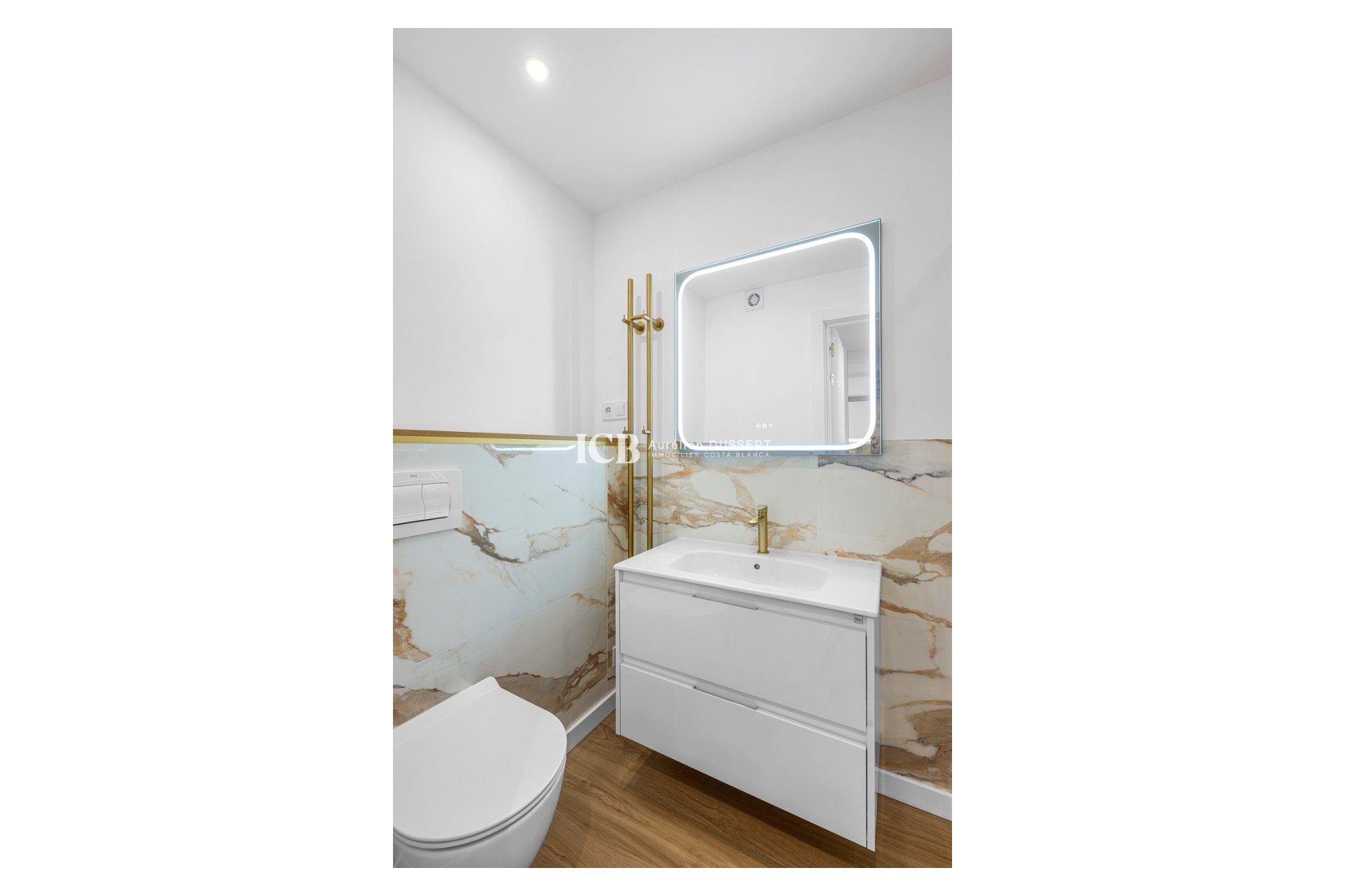 Revente - Appartement -
Punta Prima - Torrevieja
