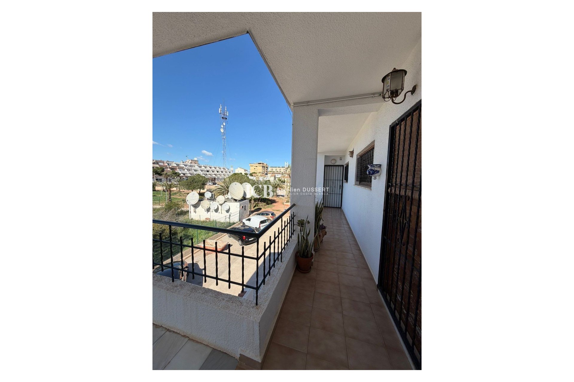 Revente - Appartement -
Punta Prima - Torrevieja
