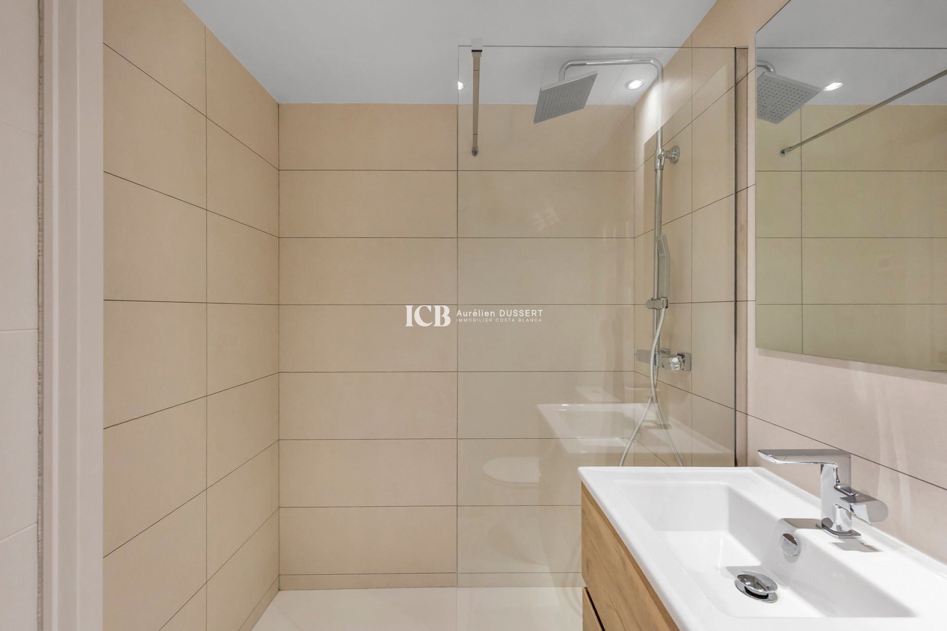 Revente - Appartement -
Punta Prima - Torrevieja
