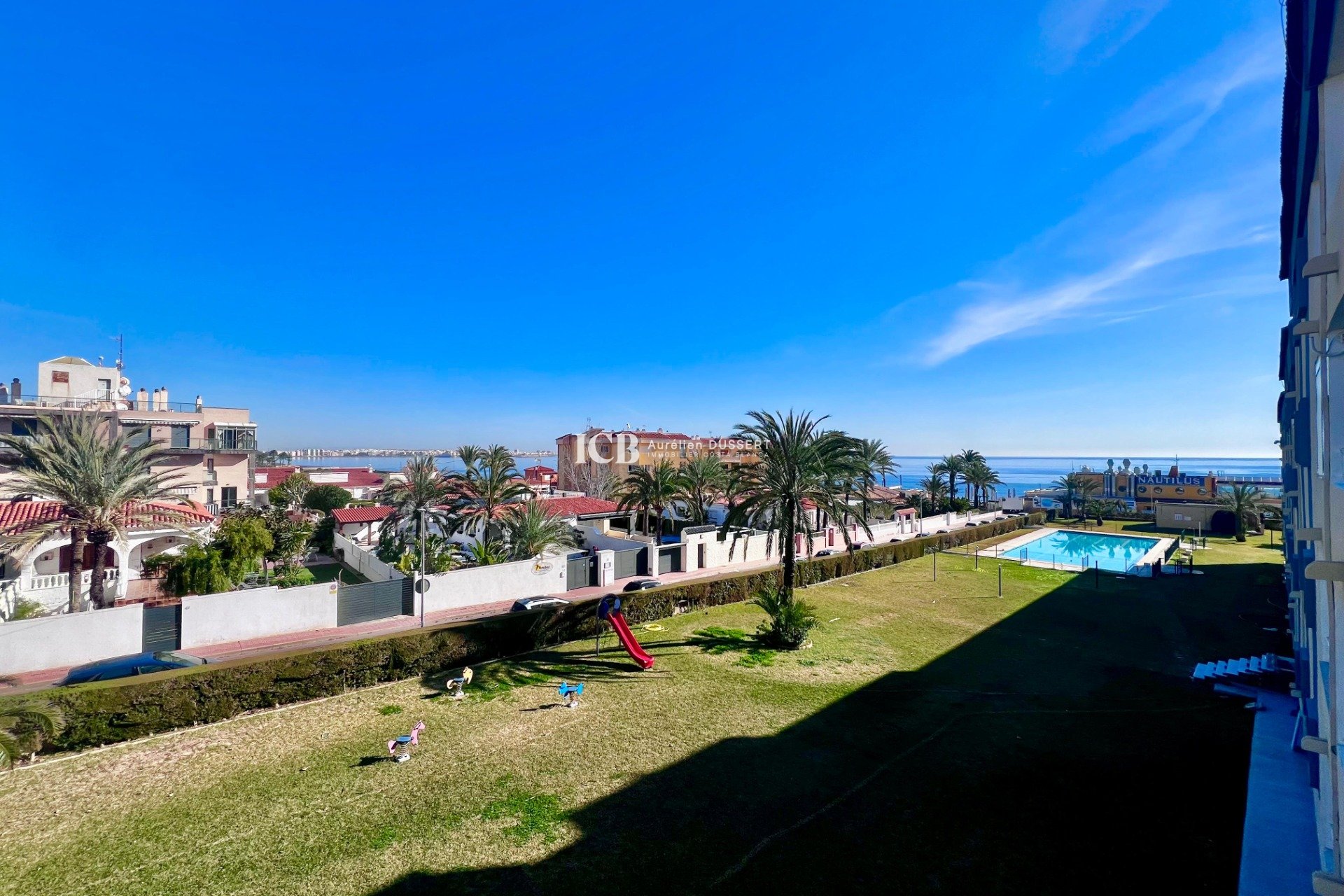 Revente - Appartement -
Punta Prima - Torrevieja