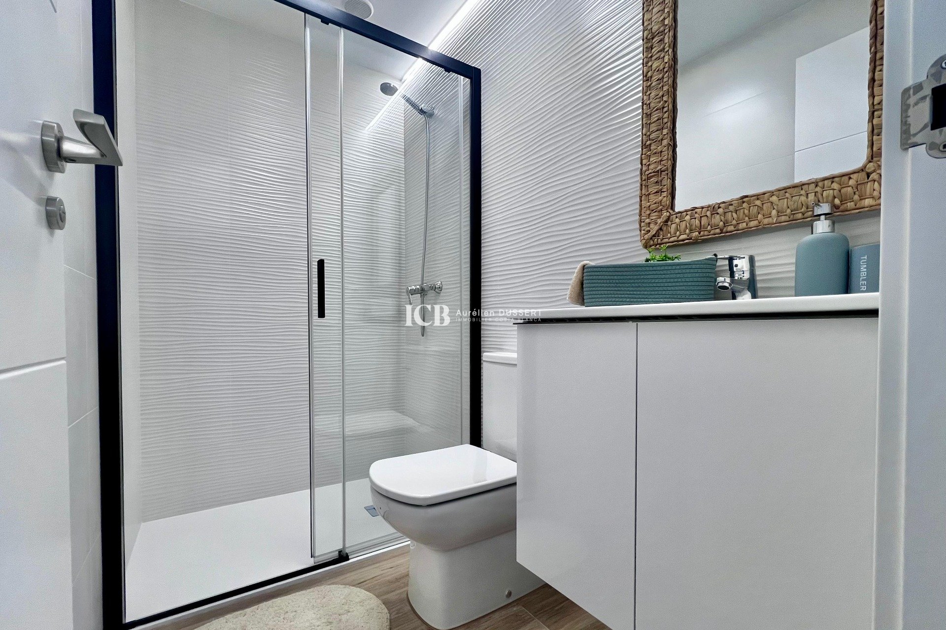 Revente - Appartement -
Punta Prima - Torrevieja