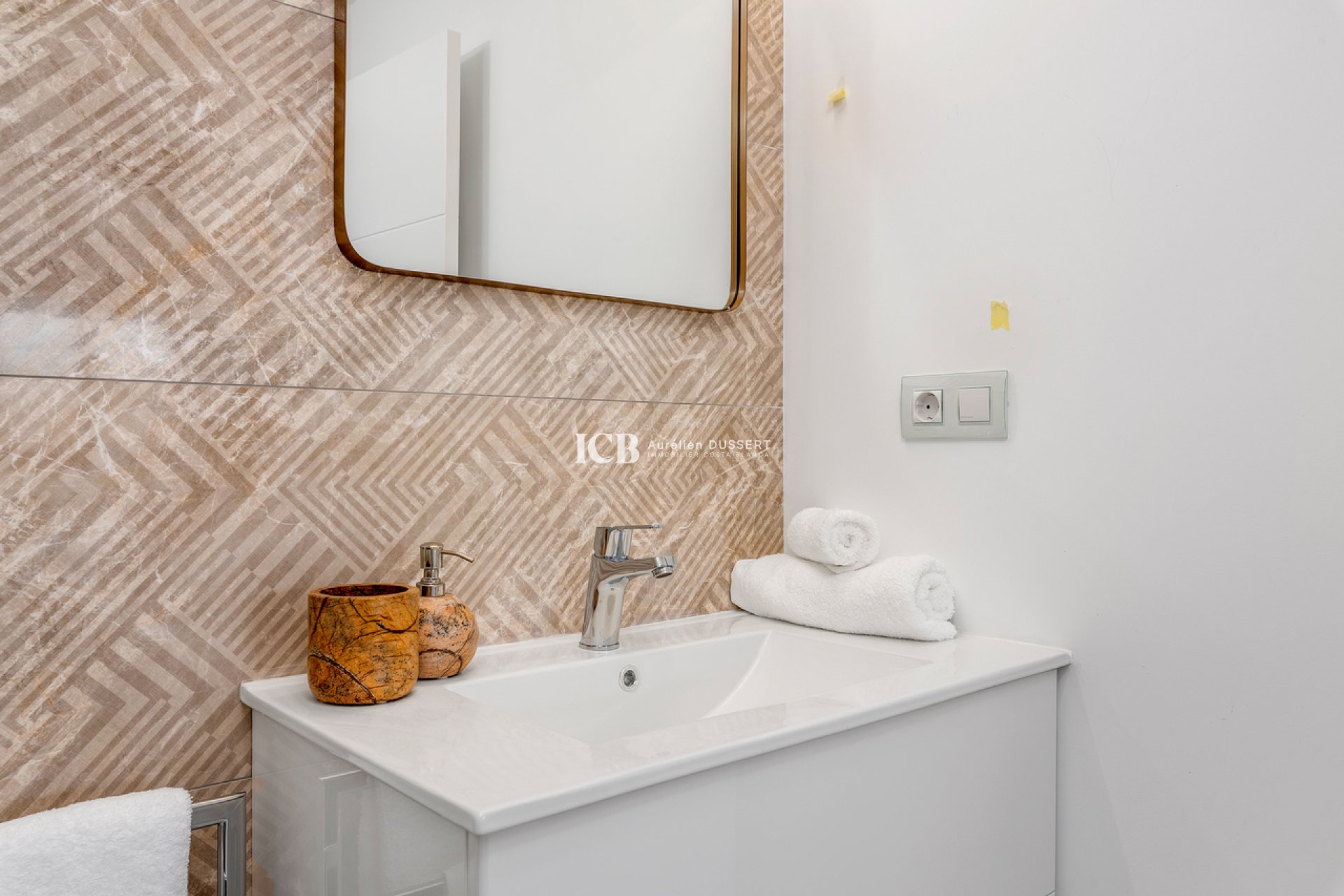 Revente - Appartement -
San Miguel de Salinas