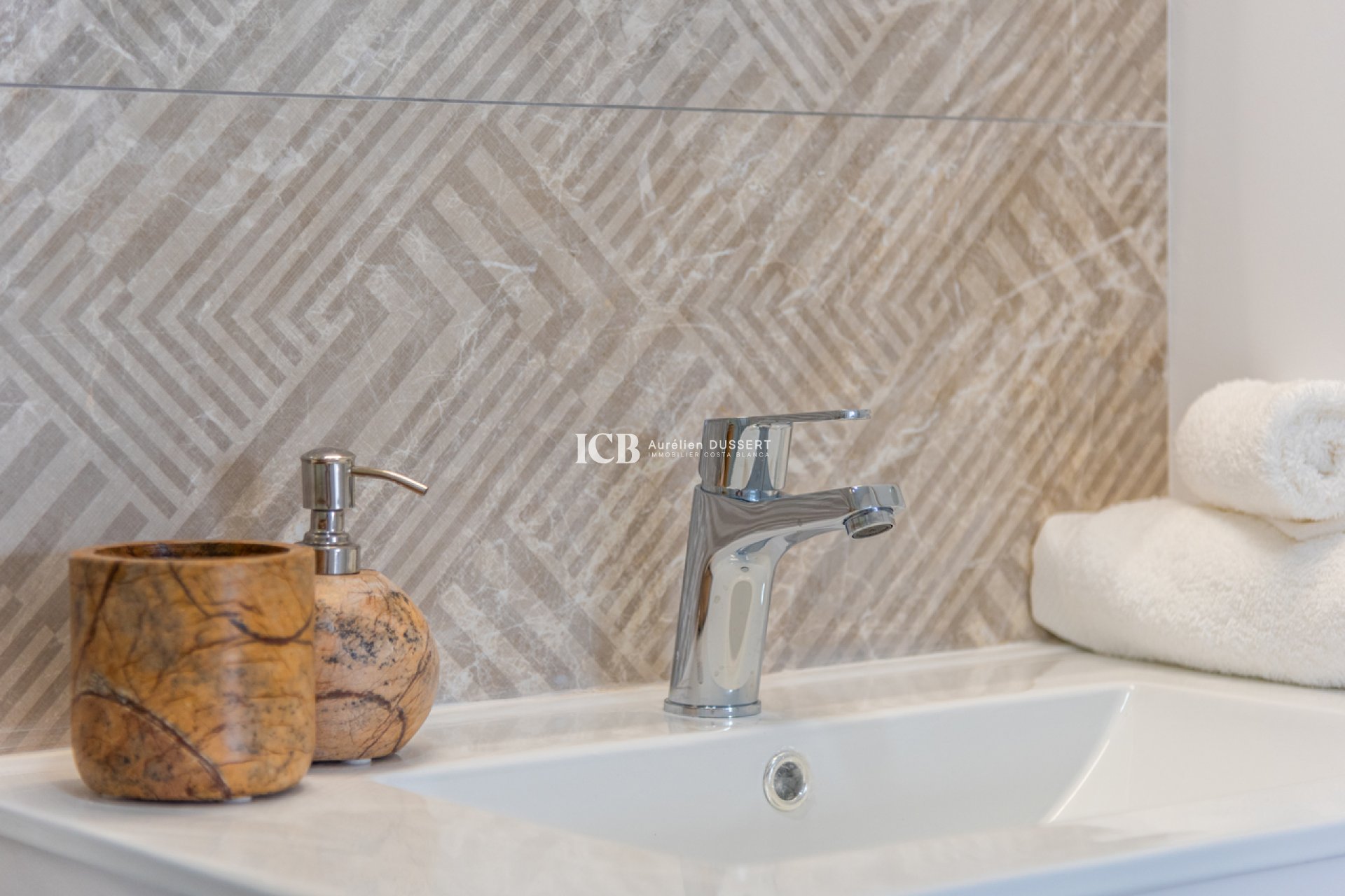 Revente - Appartement -
San Miguel de Salinas