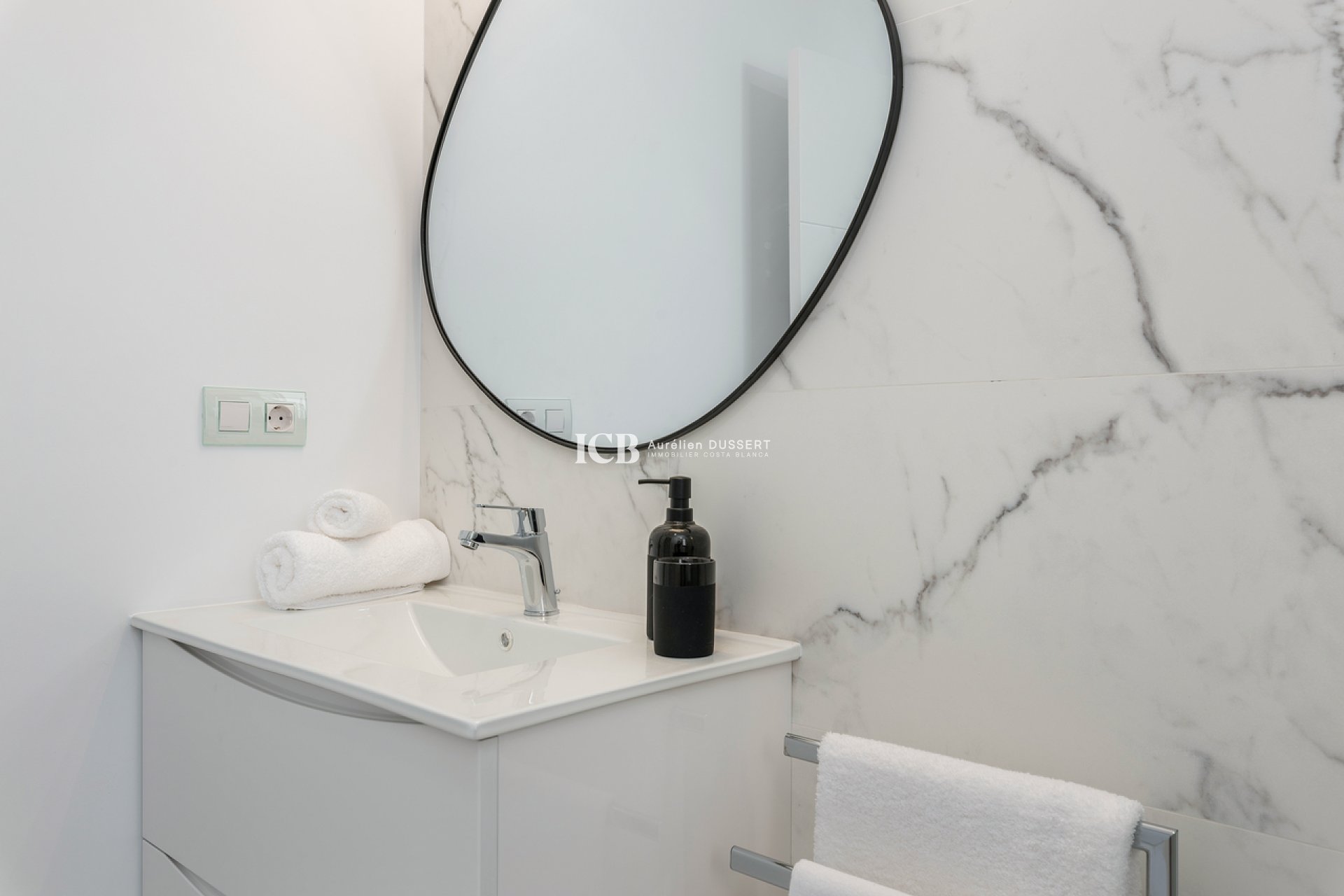 Revente - Appartement -
San Miguel de Salinas