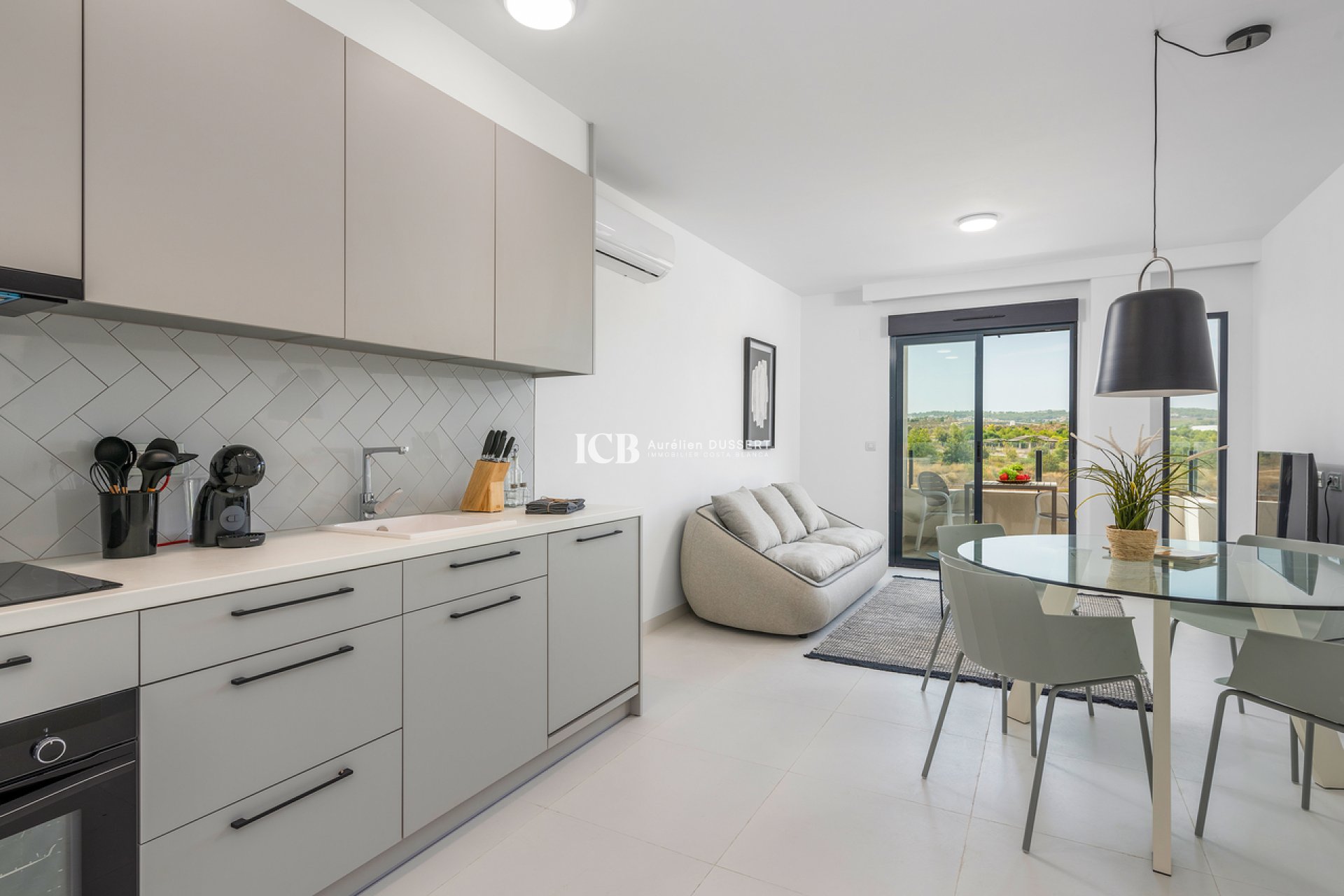 Revente - Appartement -
San Miguel de Salinas