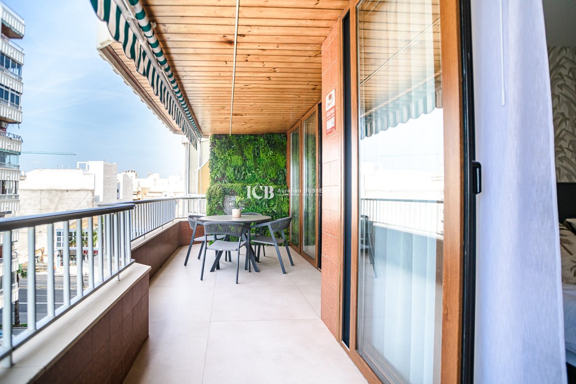 Revente - Appartement -
Torrevieja - Acequion