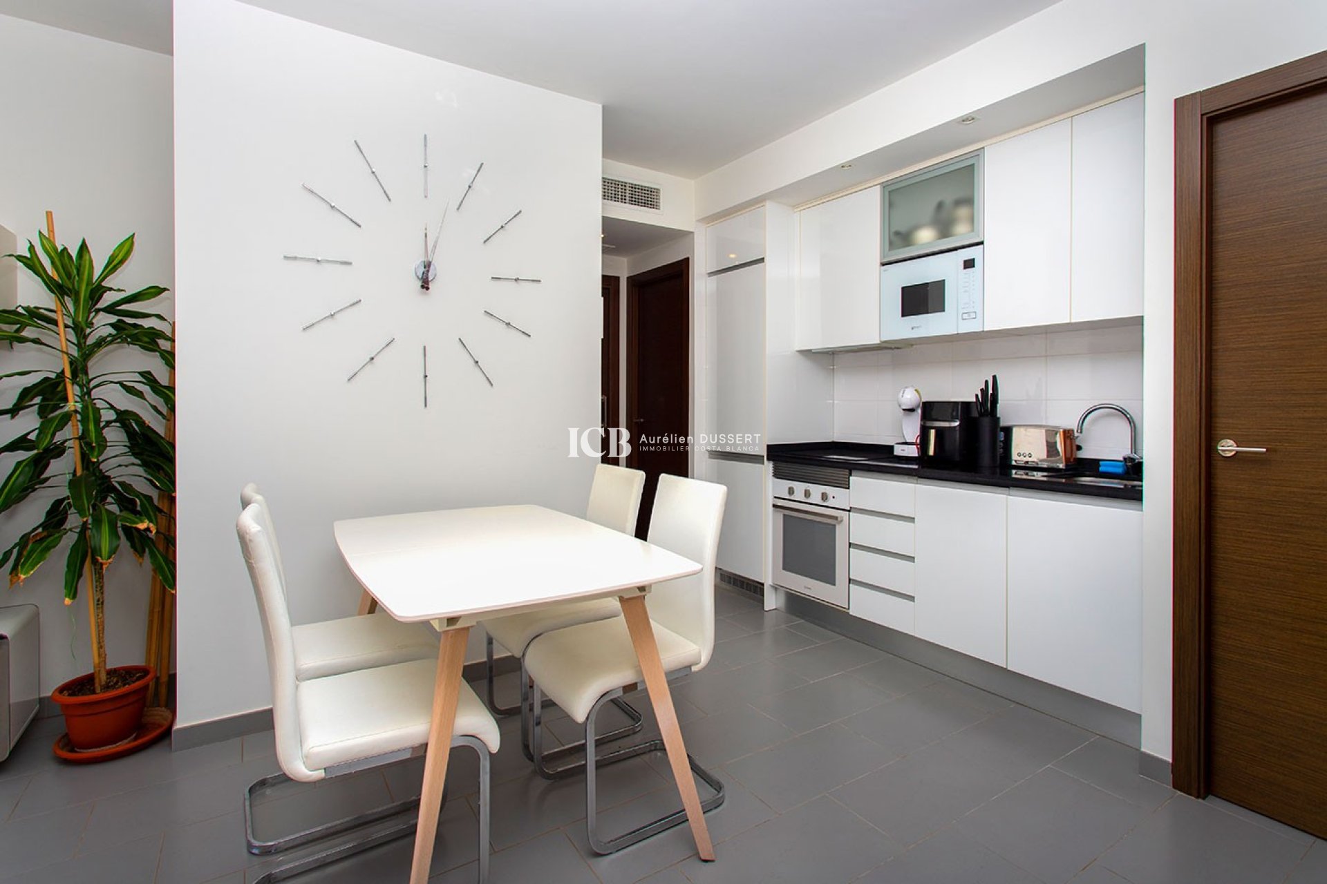 Revente - Appartement -
Torrevieja - Aguas Nuevas