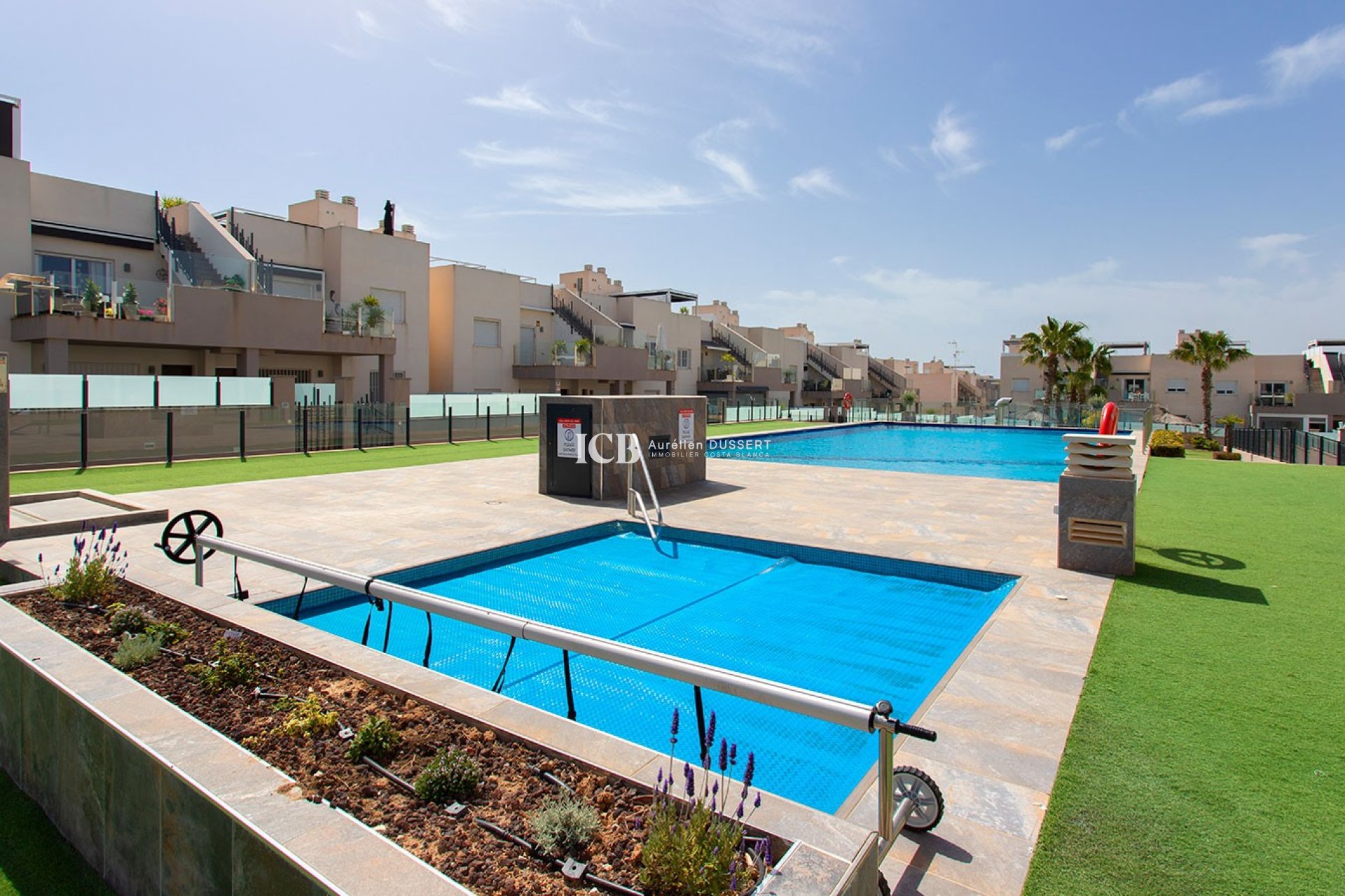 Revente - Appartement -
Torrevieja - Aguas Nuevas