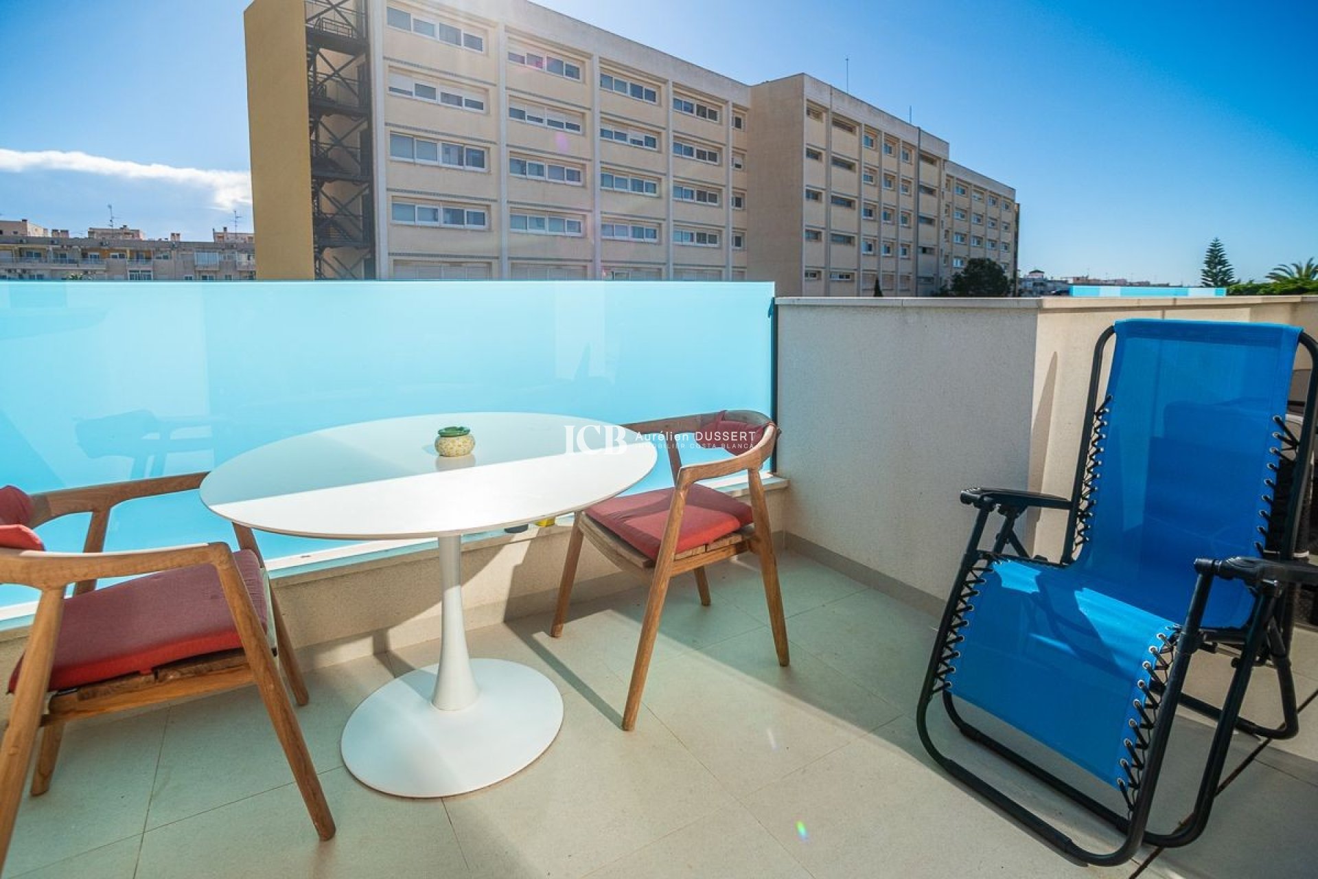 Revente - Appartement -
Torrevieja - Calas blanca