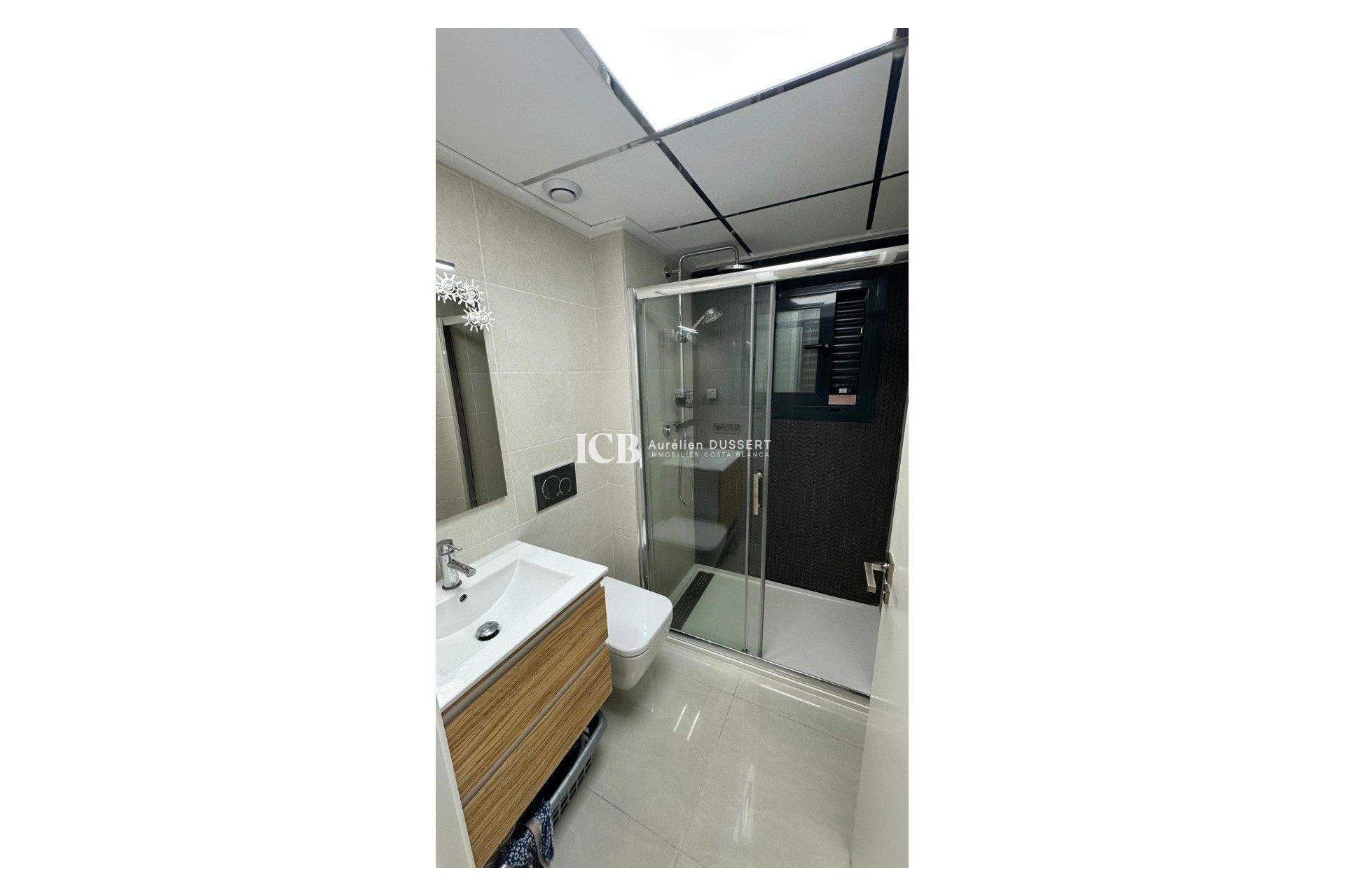 Revente - Appartement -
Torrevieja - Calas blanca