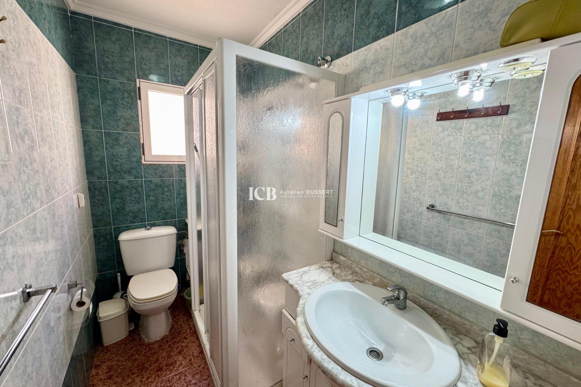 Revente - Appartement -
Torrevieja - Centro