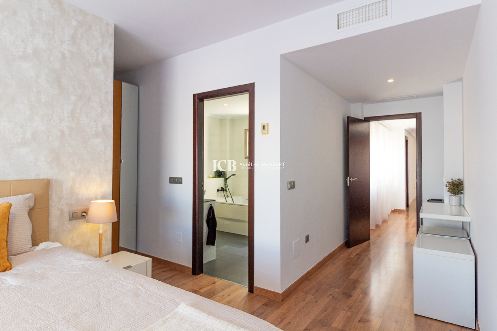 Revente - Appartement -
Torrevieja - Centro