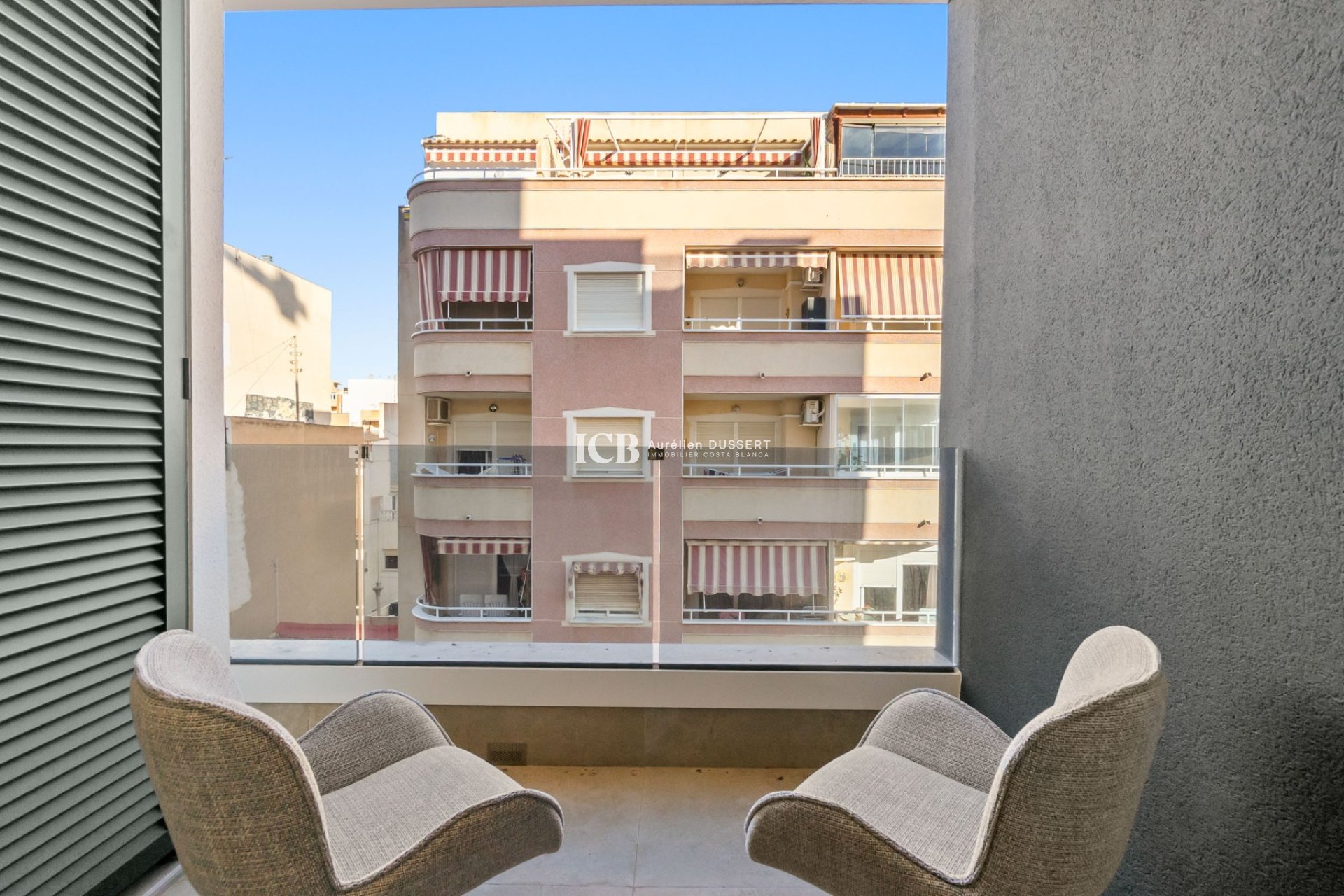 Revente - Appartement -
Torrevieja - Centro