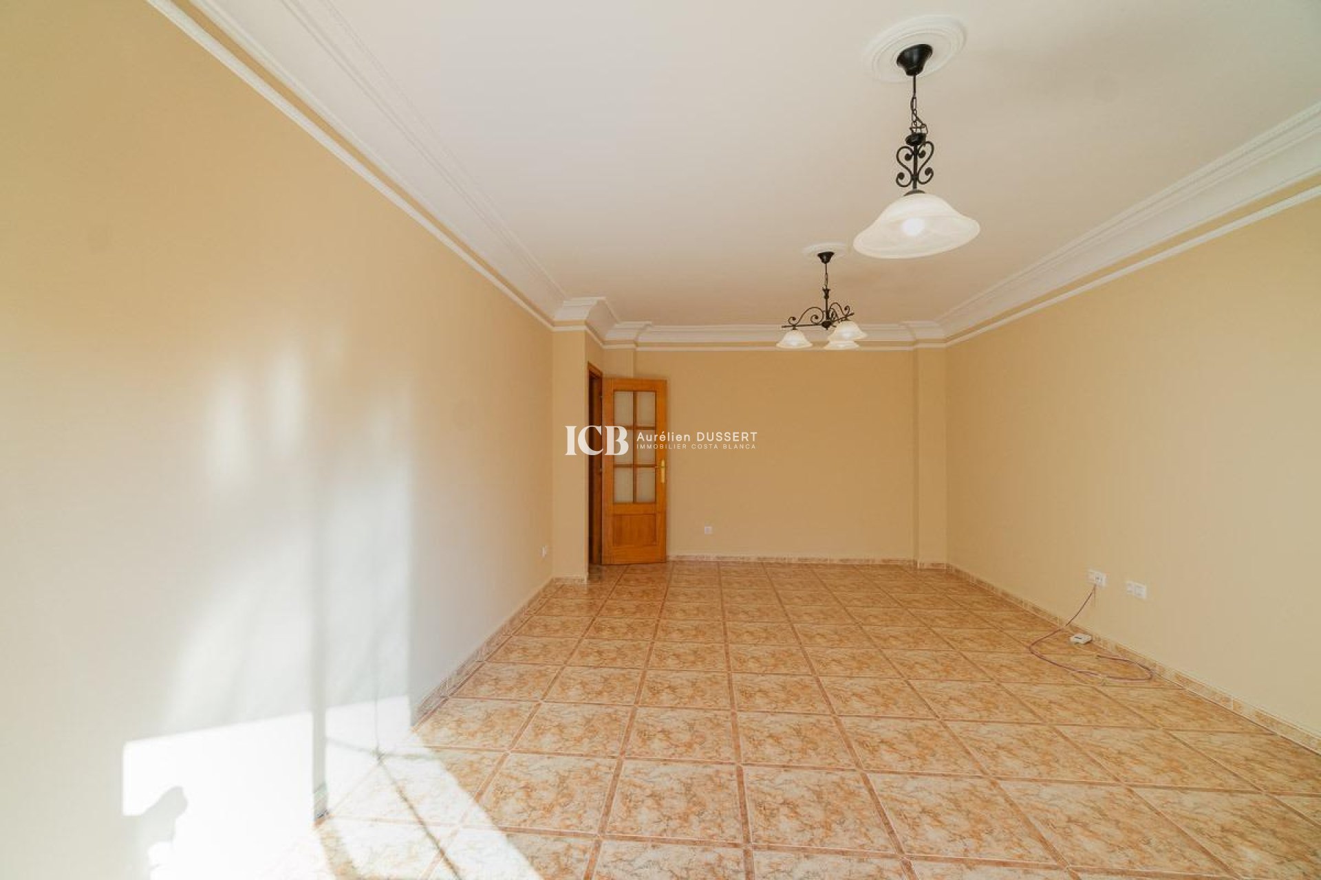 Revente - Appartement -
Torrevieja - Centro