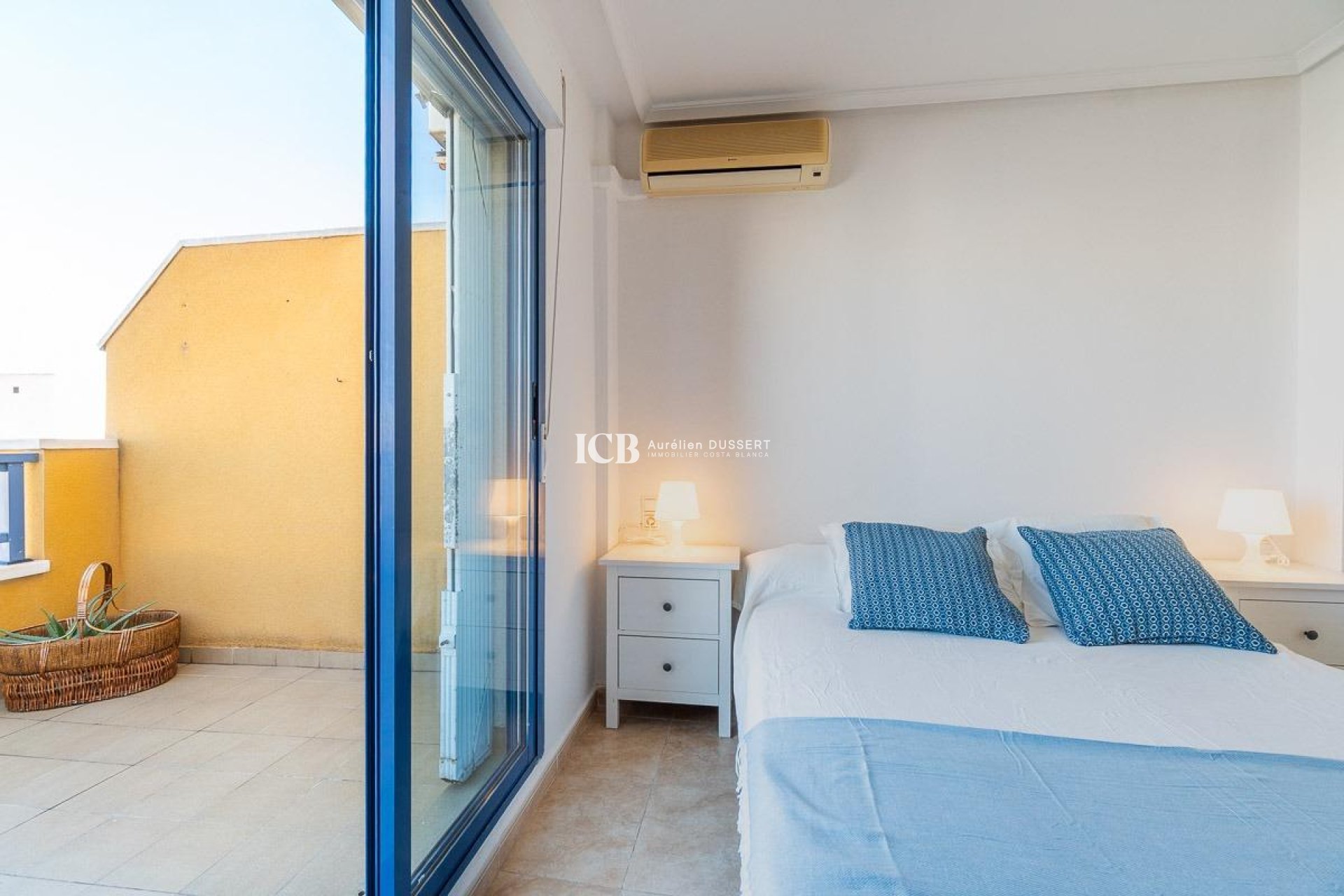 Revente - Appartement -
Torrevieja - Centro