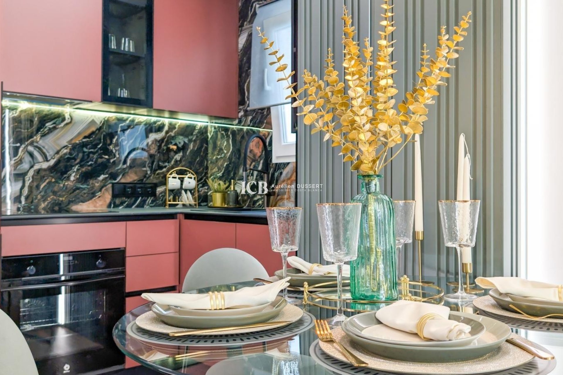 Revente - Appartement -
Torrevieja - Centro