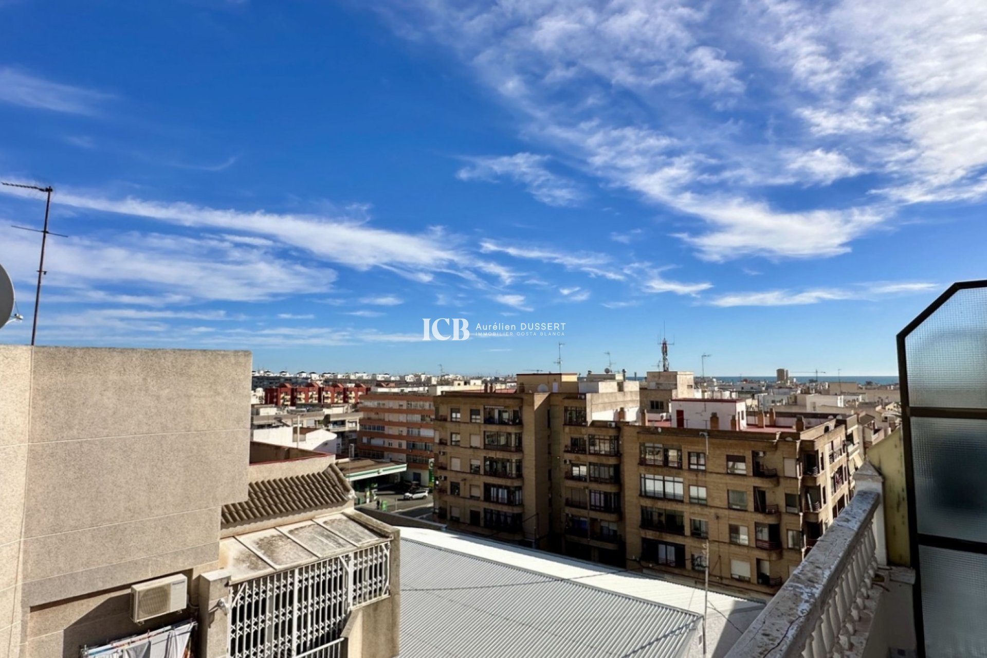 Revente - Appartement -
Torrevieja - Centro