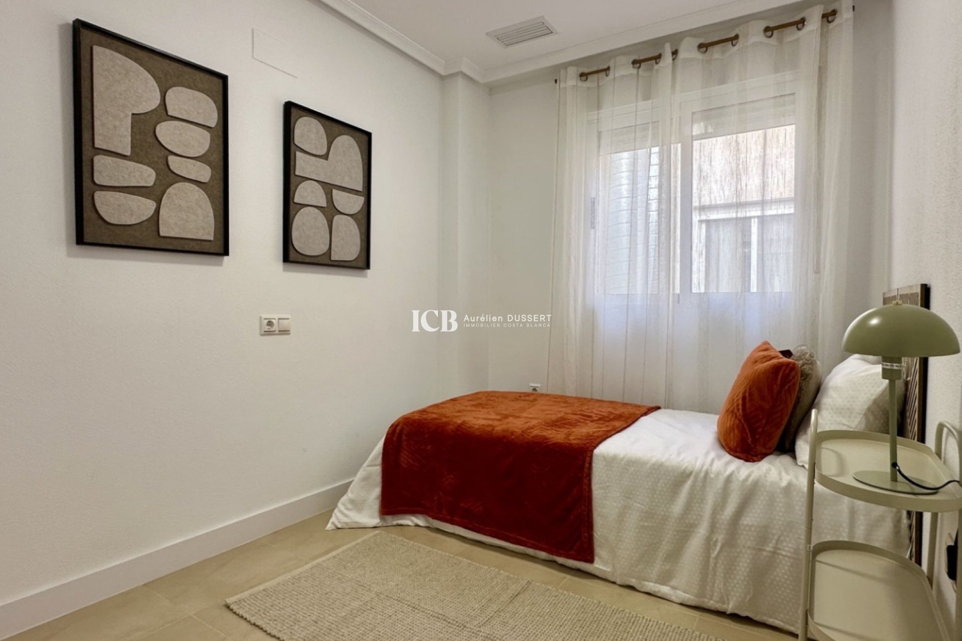 Revente - Appartement -
Torrevieja - Centro