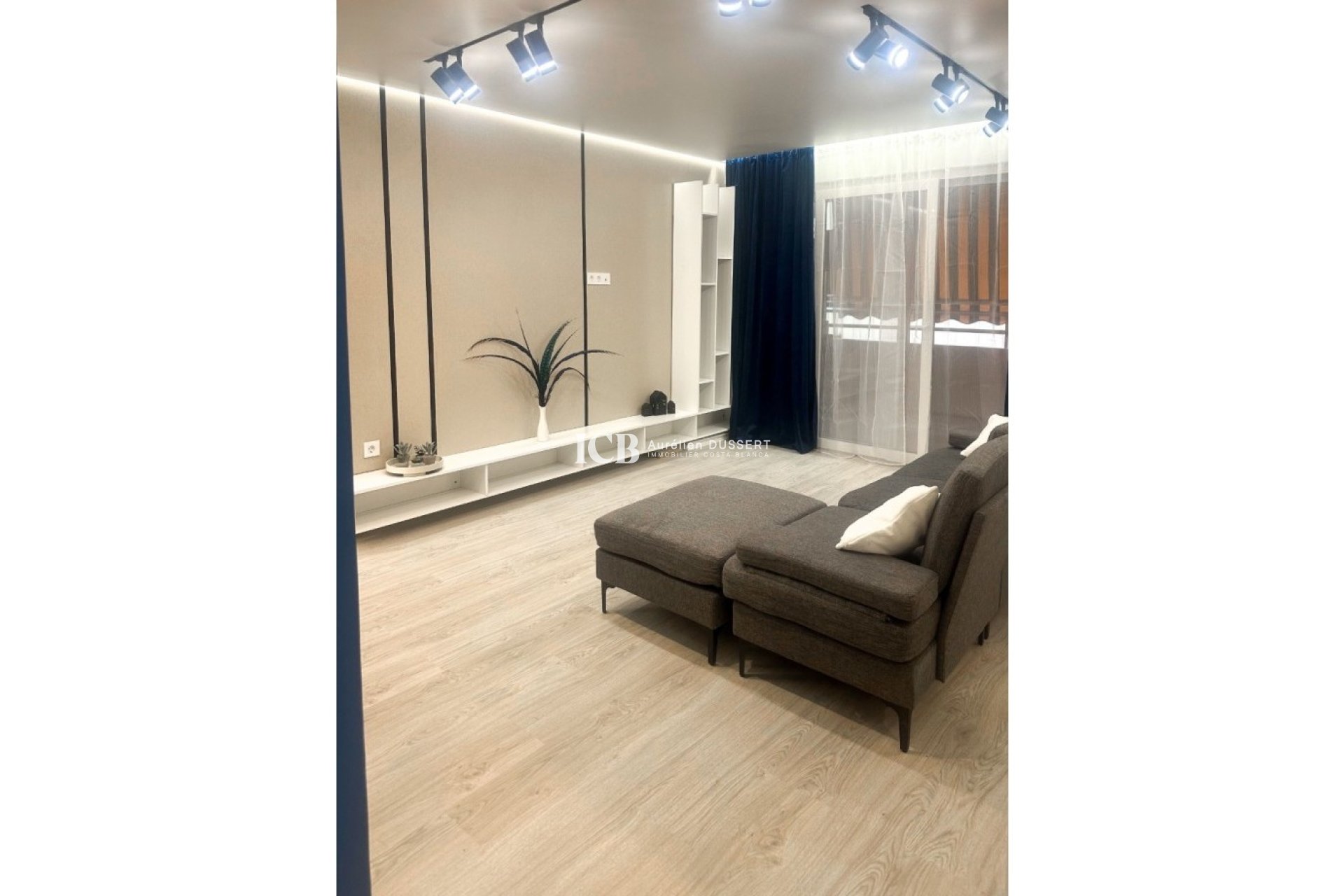 Revente - Appartement -
Torrevieja - Centro