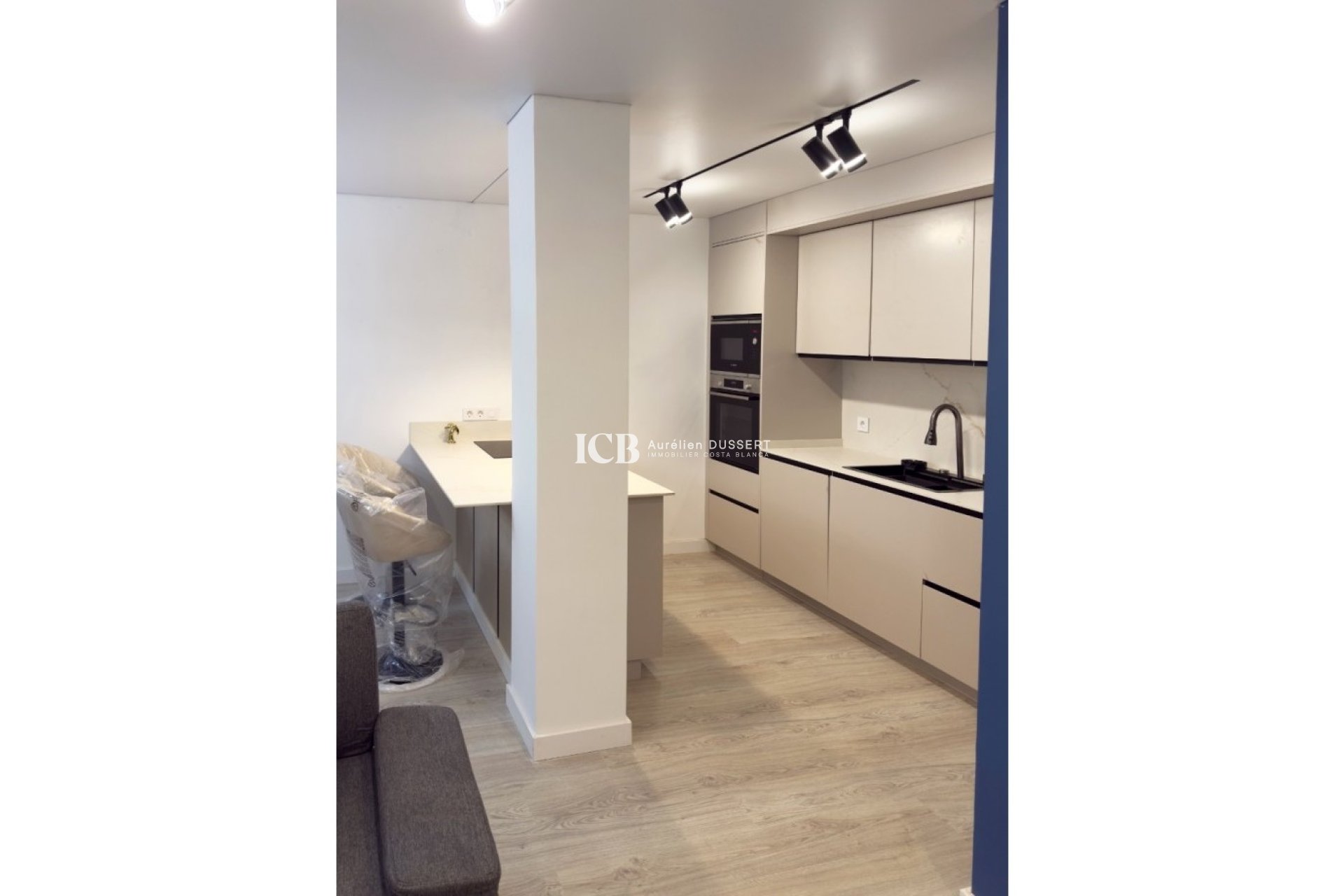 Revente - Appartement -
Torrevieja - Centro