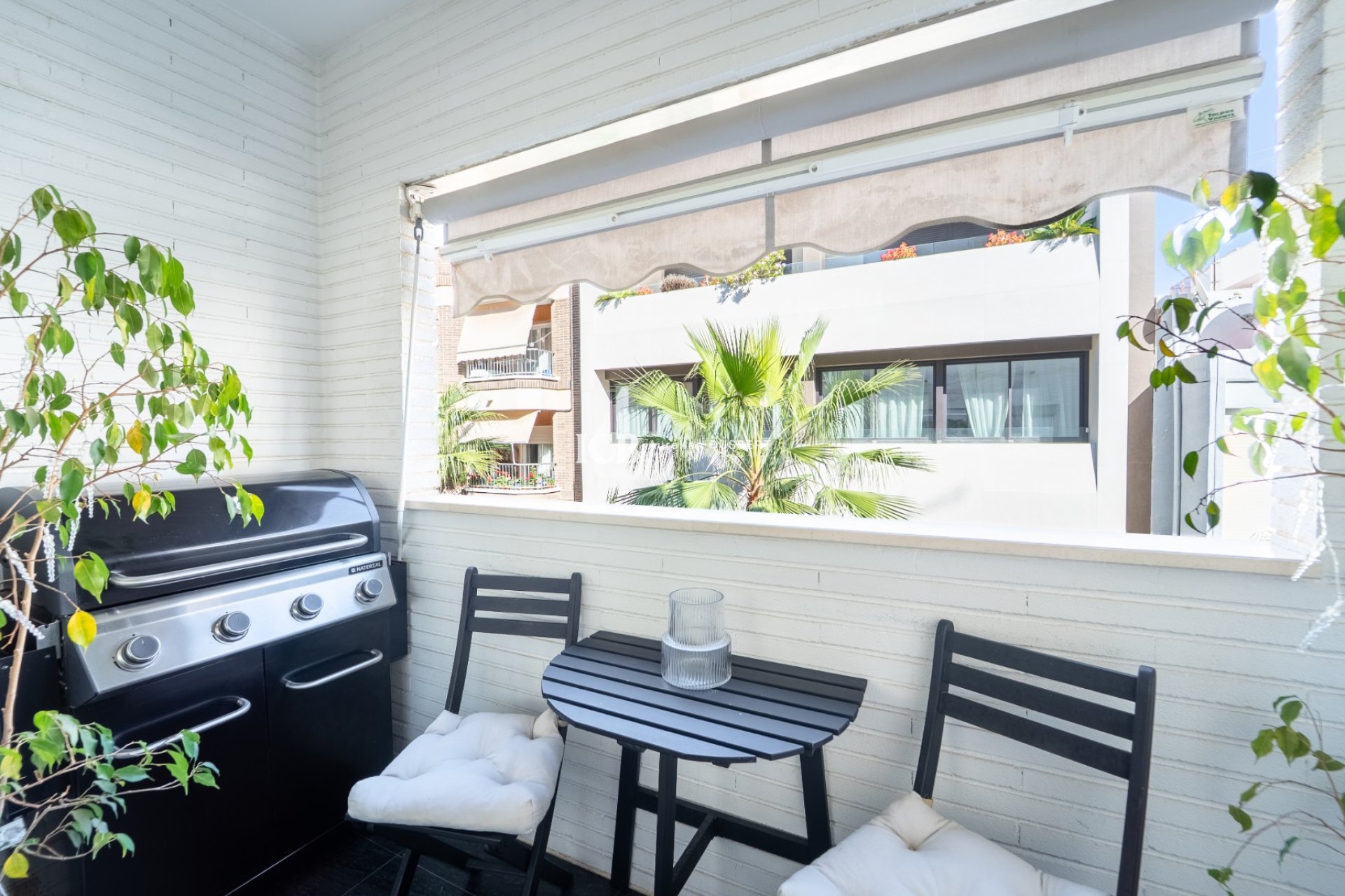 Revente - Appartement -
Torrevieja - Centro