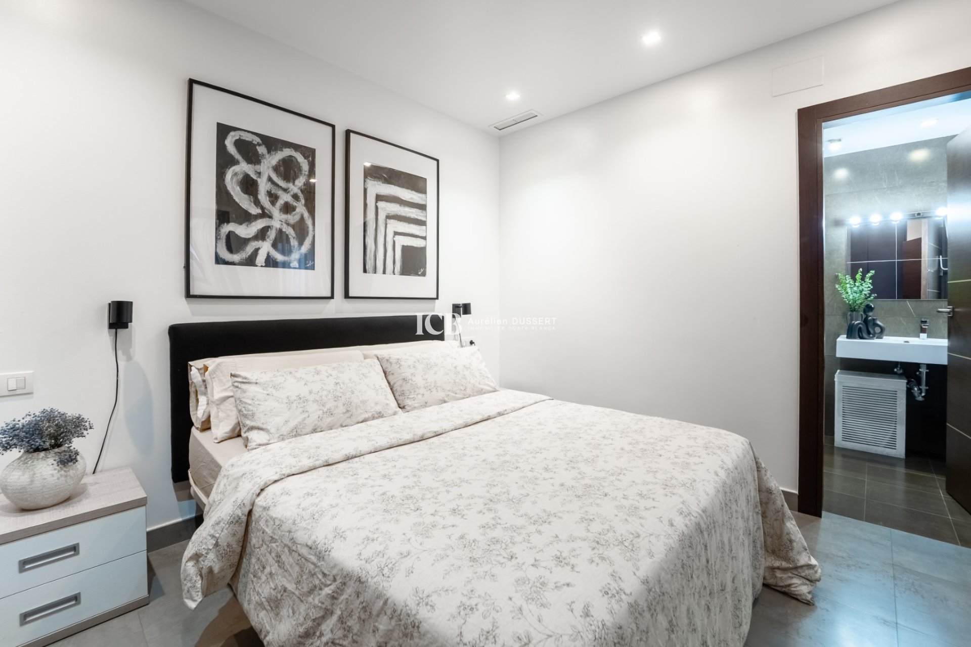 Revente - Appartement -
Torrevieja - Centro