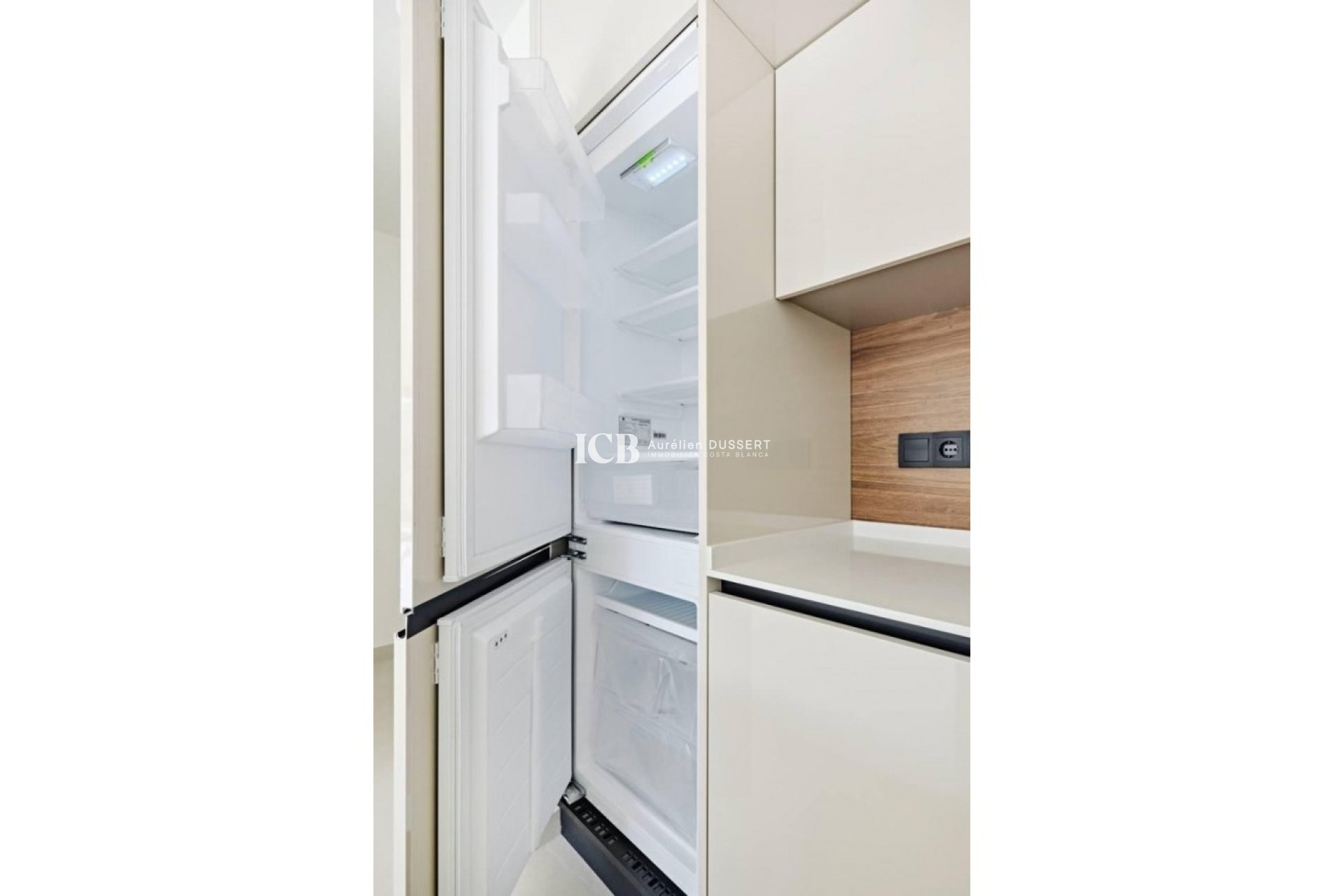 Revente - Appartement -
Torrevieja - La veleta