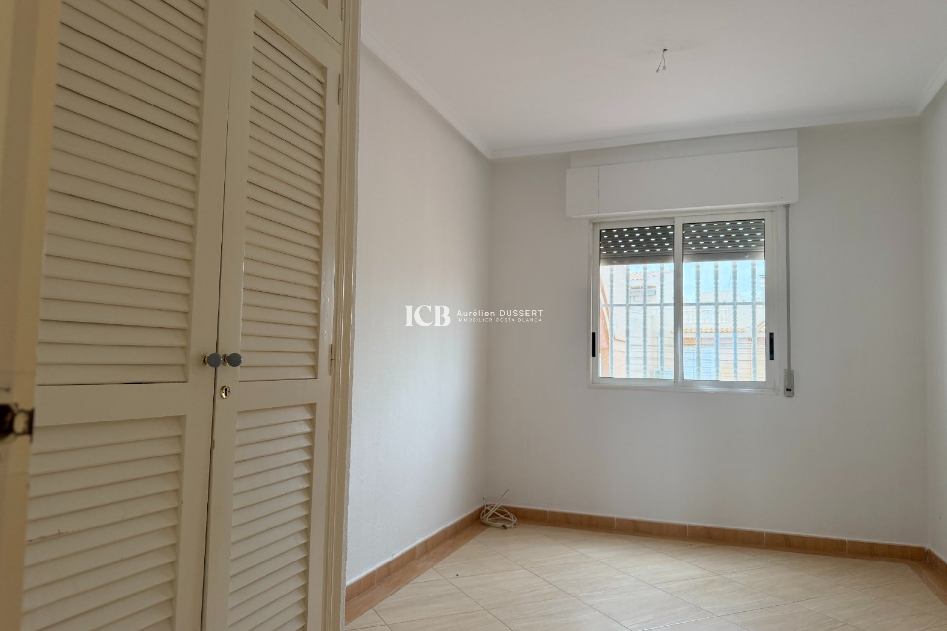 Revente - Appartement -
Torrevieja - Playa de los locos