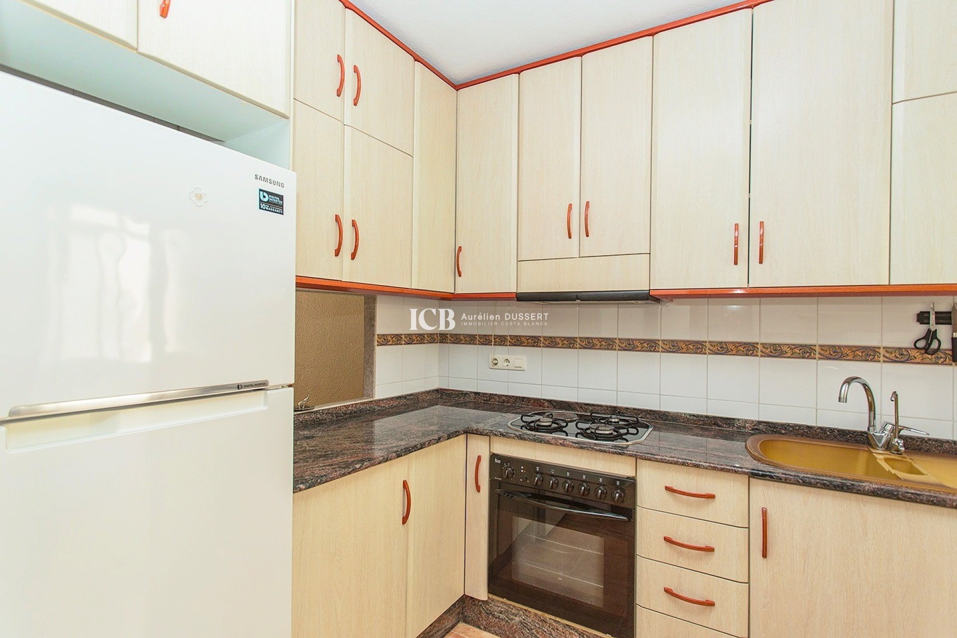 Revente - Appartement -
Torrevieja - Playa del cura
