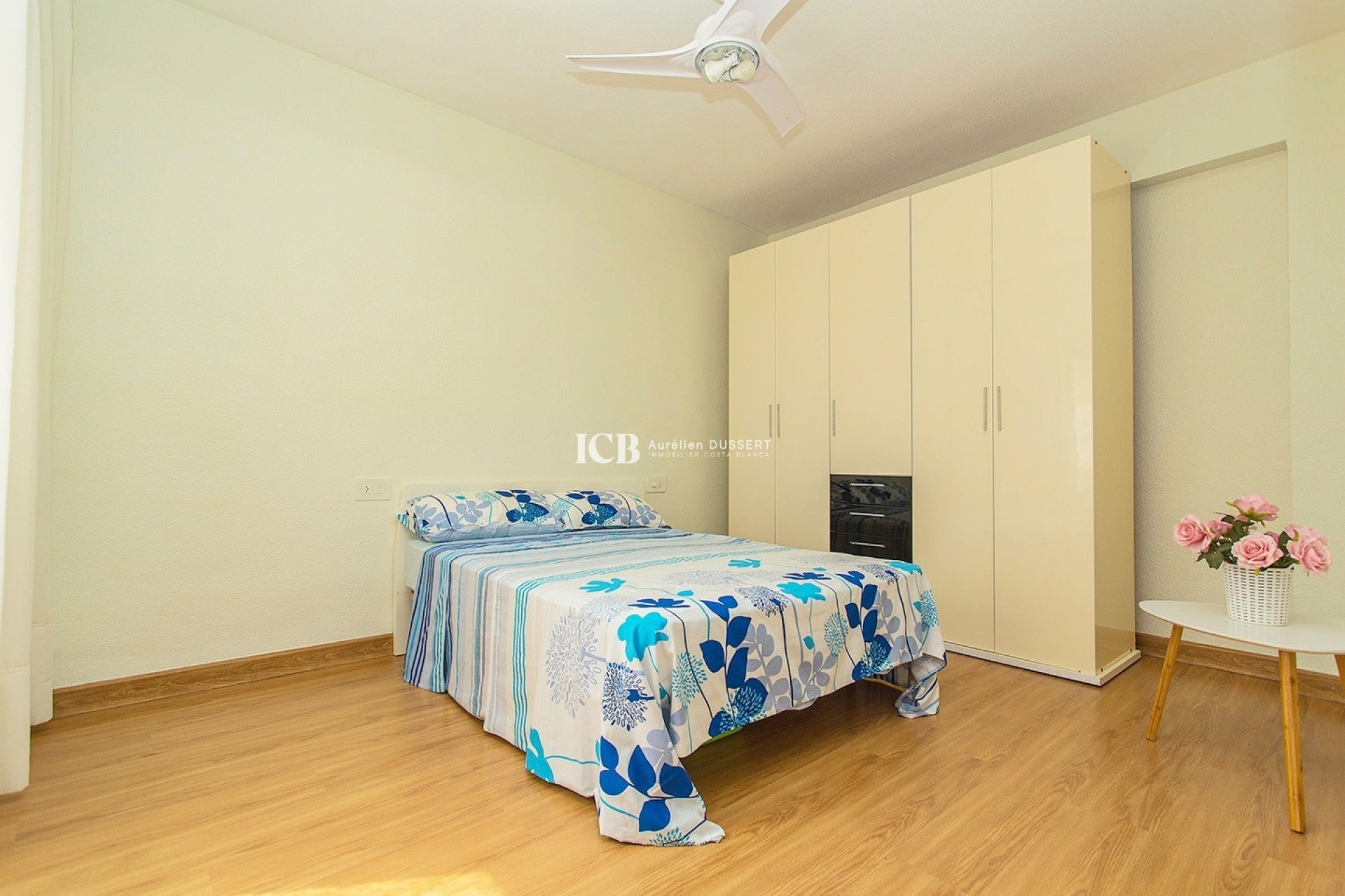 Revente - Appartement -
Torrevieja - Playa del cura