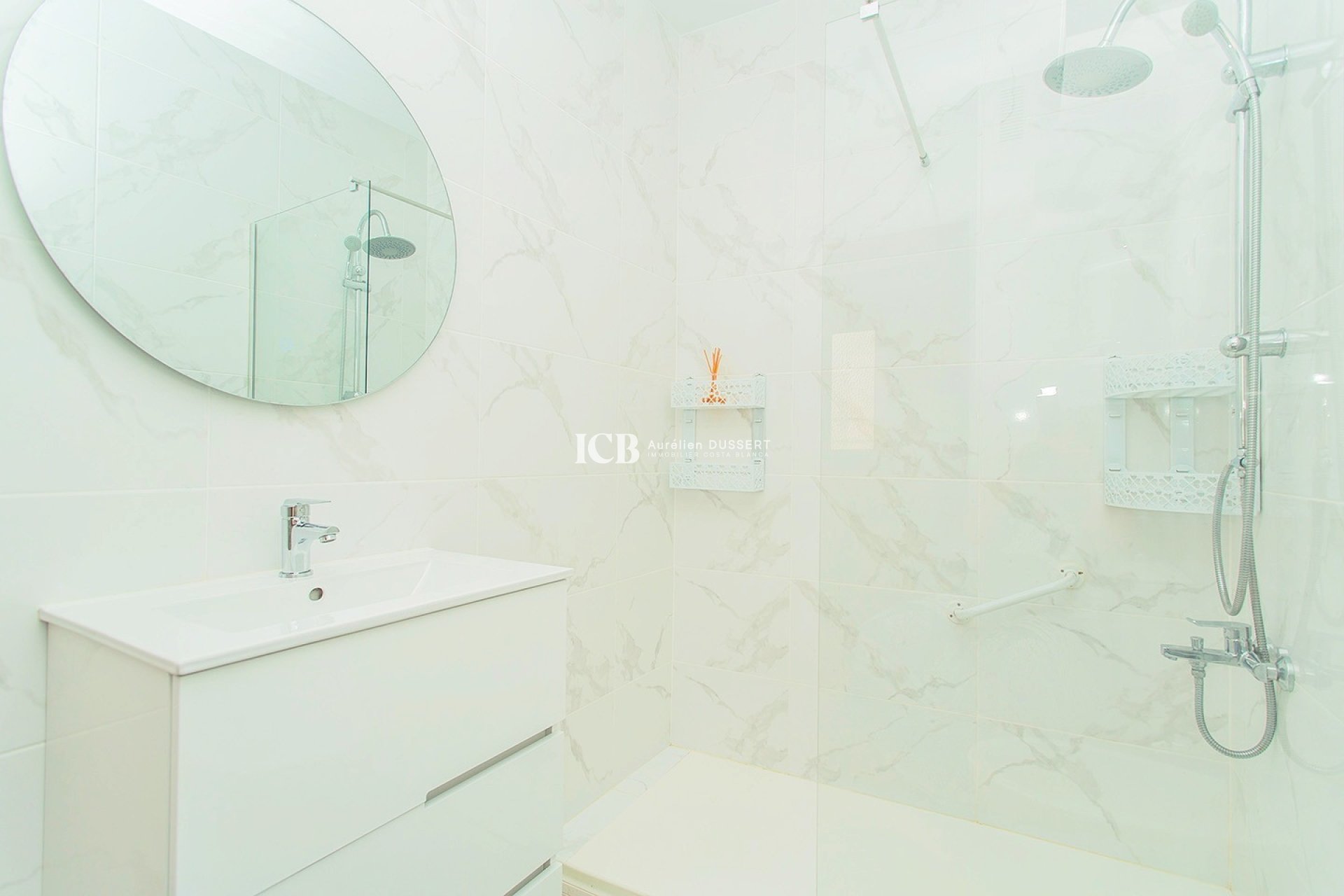 Revente - Appartement -
Torrevieja - Playa del cura