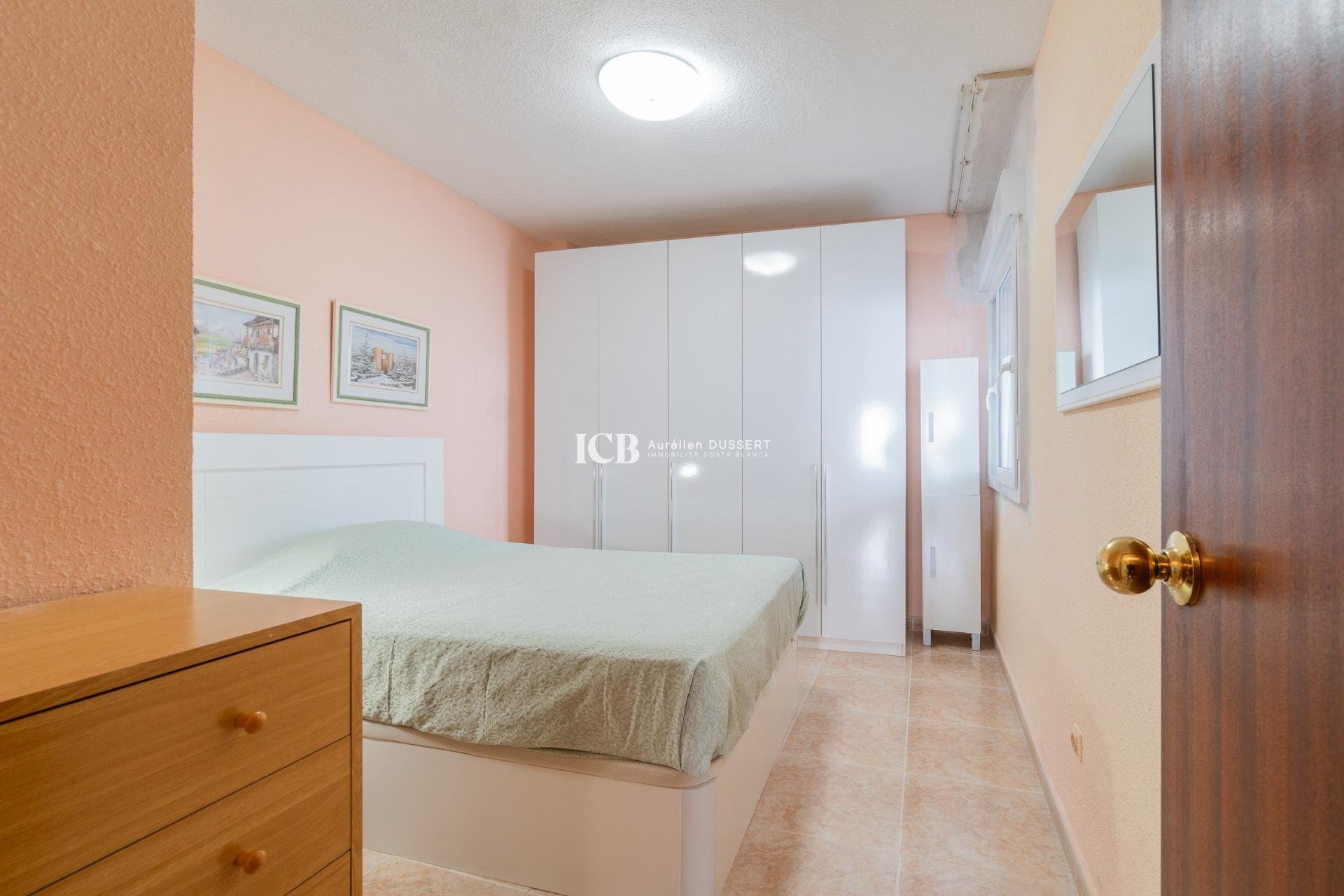 Revente - Appartement -
Torrevieja - Playa del cura