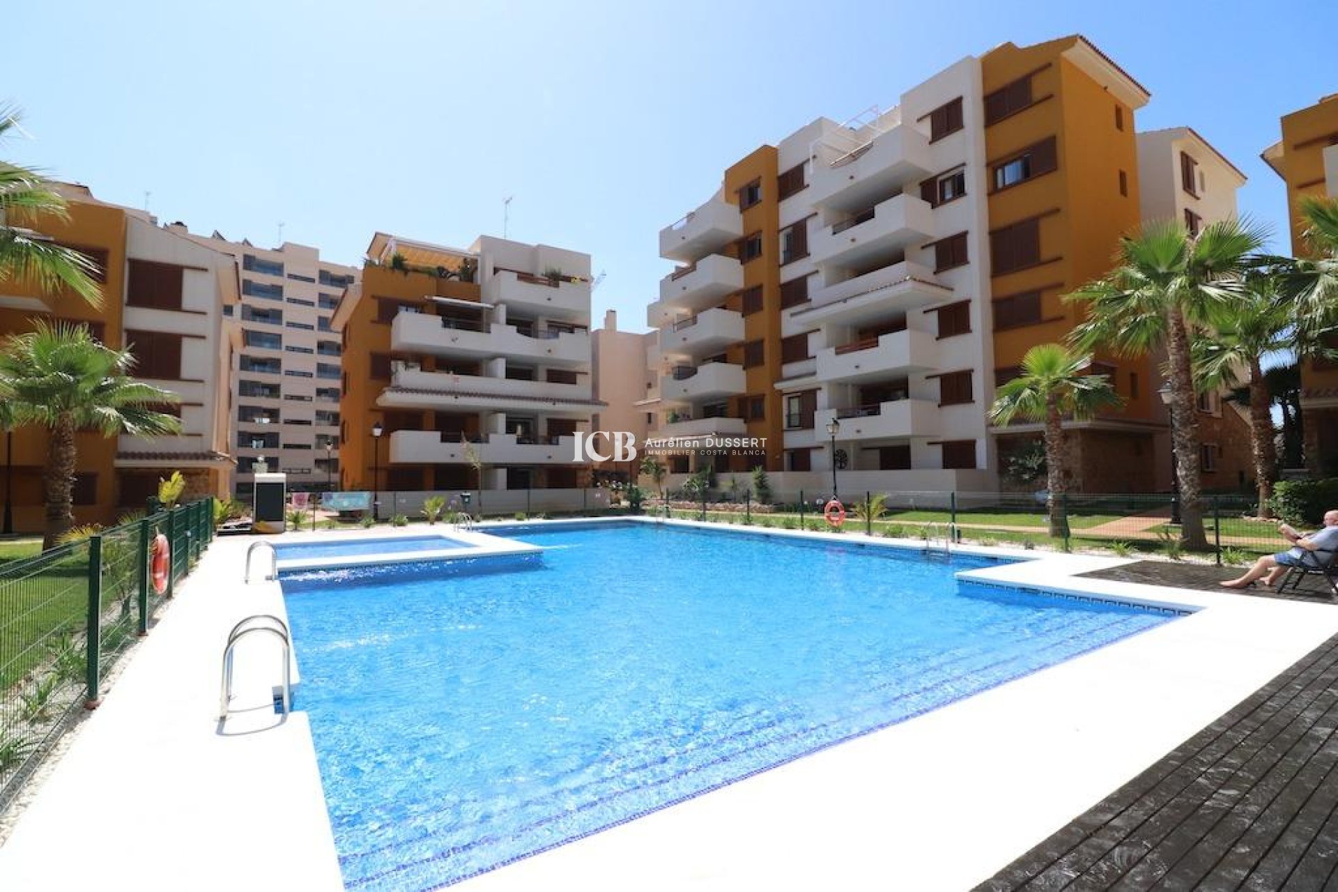 Revente - Appartement -
Torrevieja - Punta prima