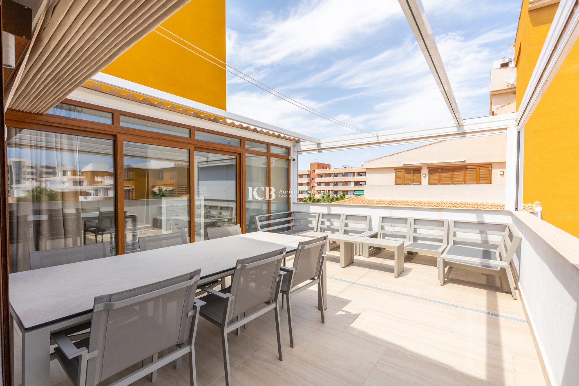 Revente - Appartement -
Torrevieja - Punta prima