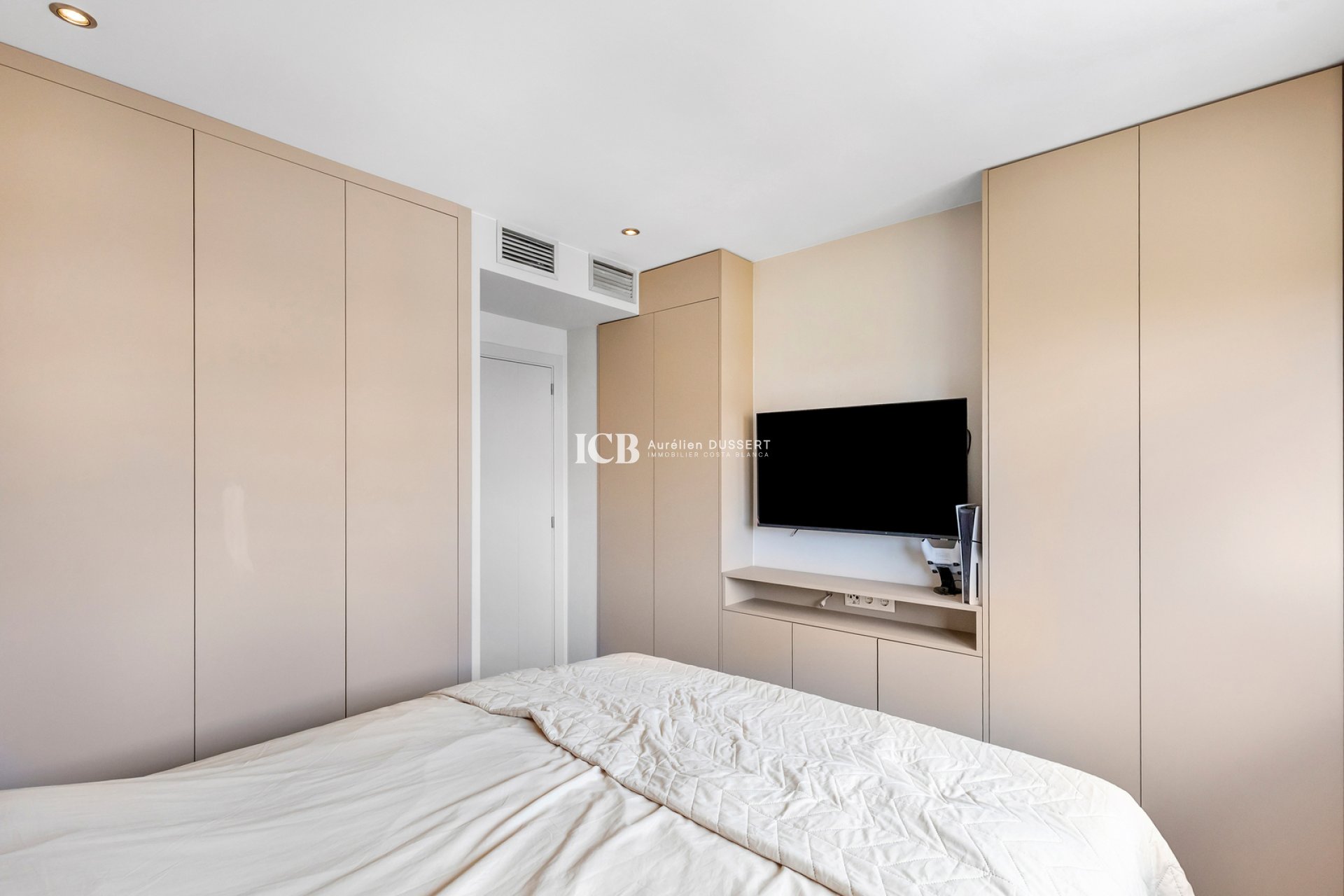 Revente - Appartement -
Torrevieja - Punta prima