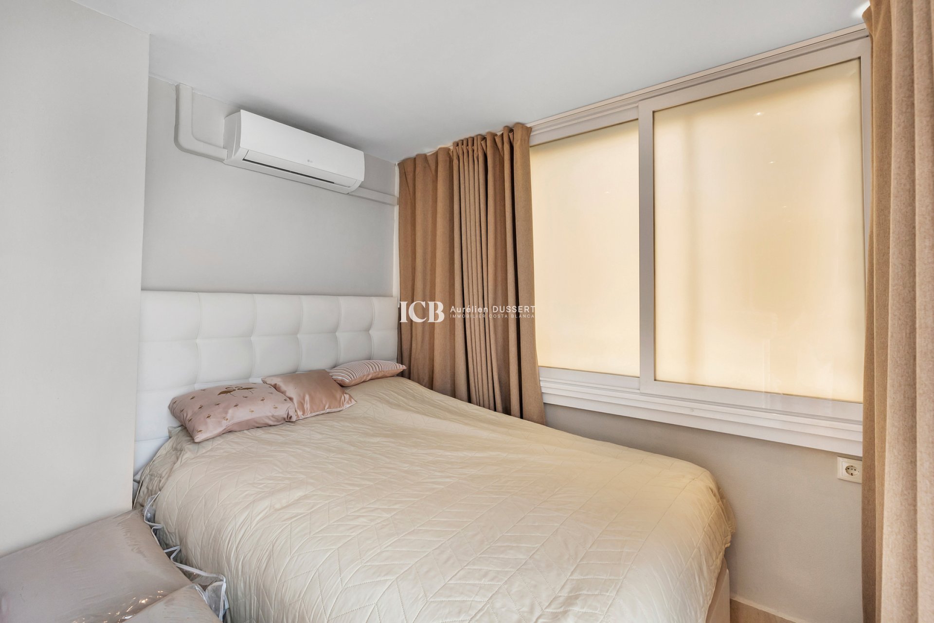 Revente - Appartement -
Torrevieja - Punta prima