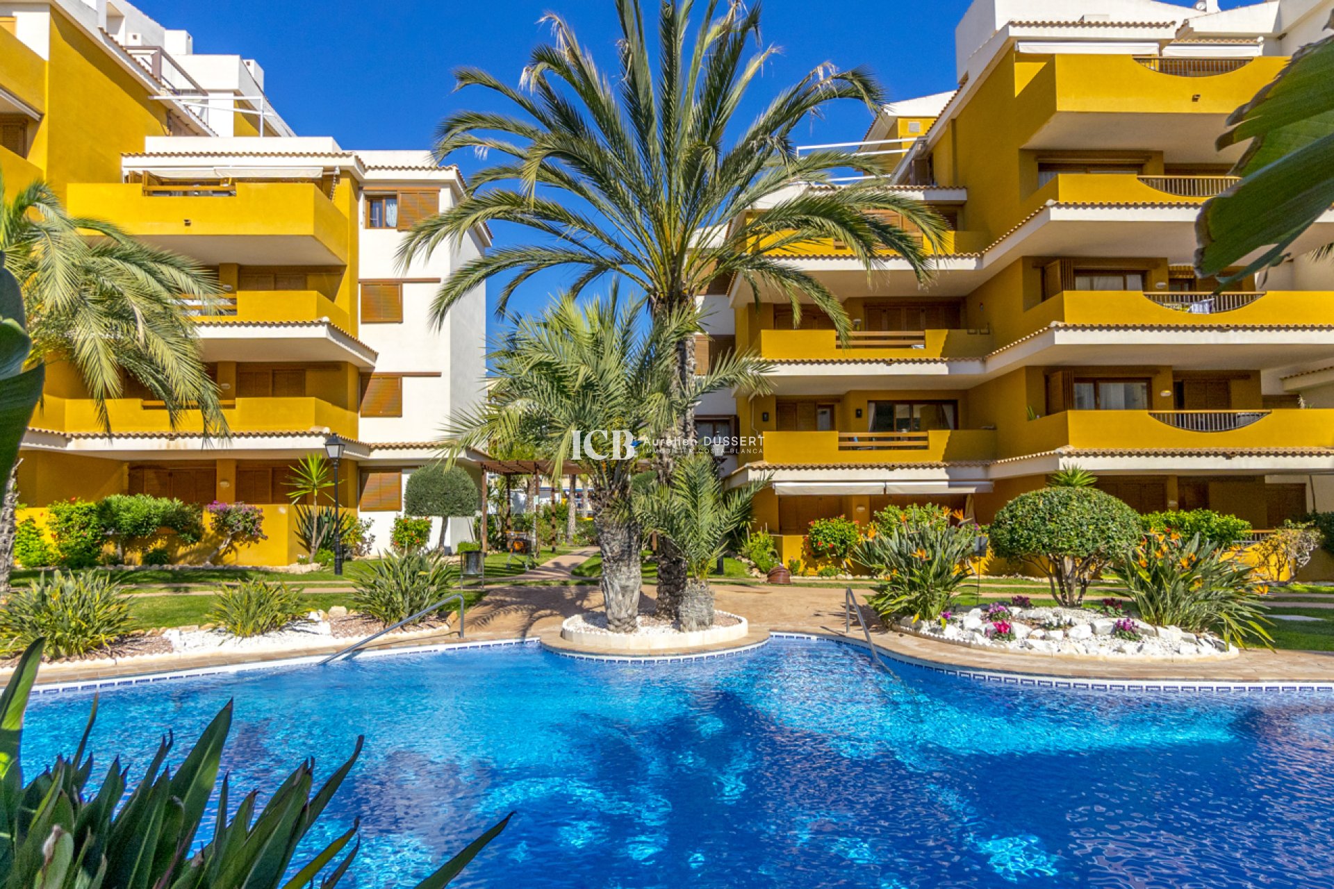 Revente - Appartement -
Torrevieja - Punta prima