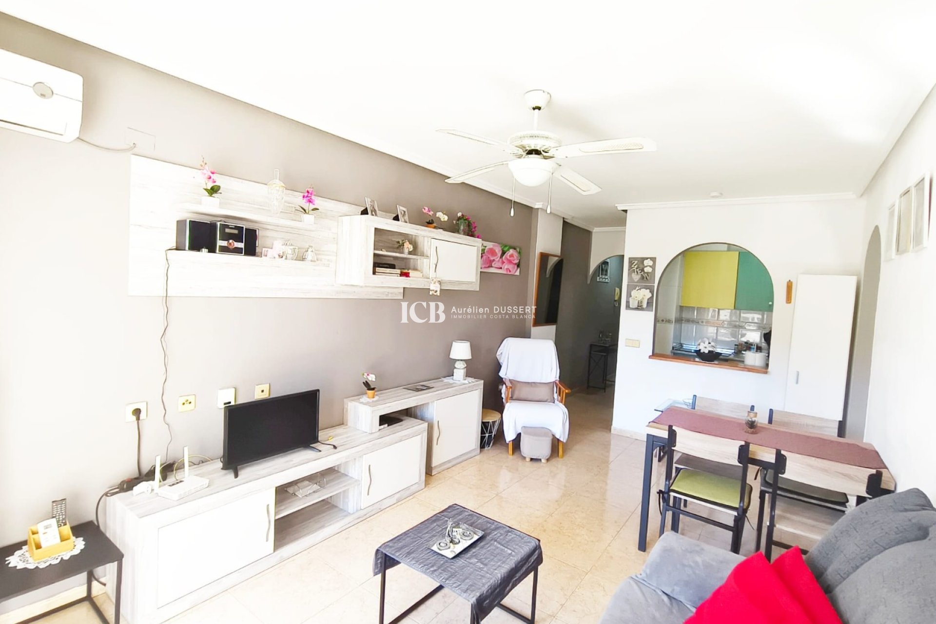 Revente - Appartement -
Torrevieja - Torrevieja Centro