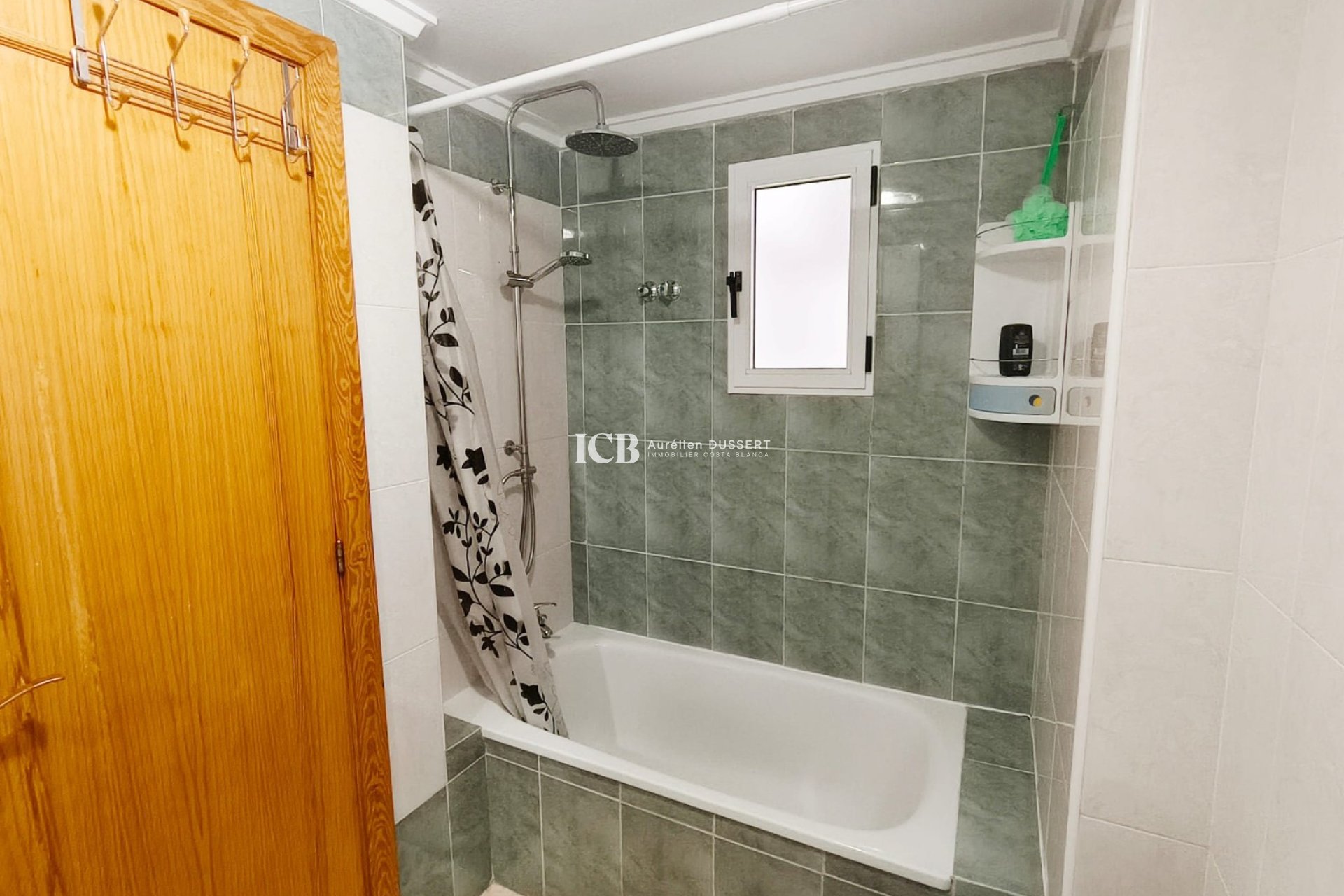 Revente - Appartement -
Torrevieja - Torrevieja Centro