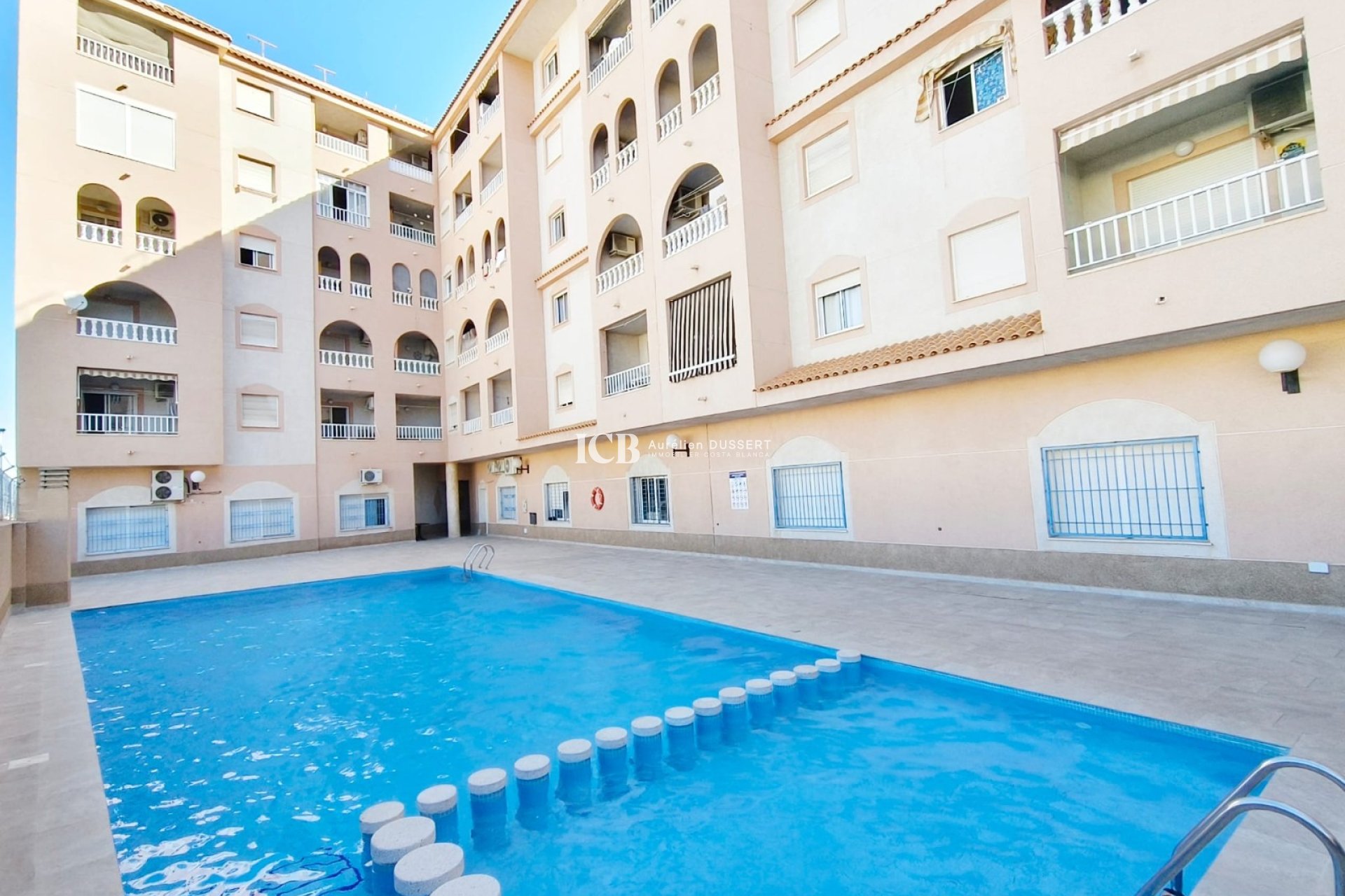 Revente - Appartement -
Torrevieja - Torrevieja Centro
