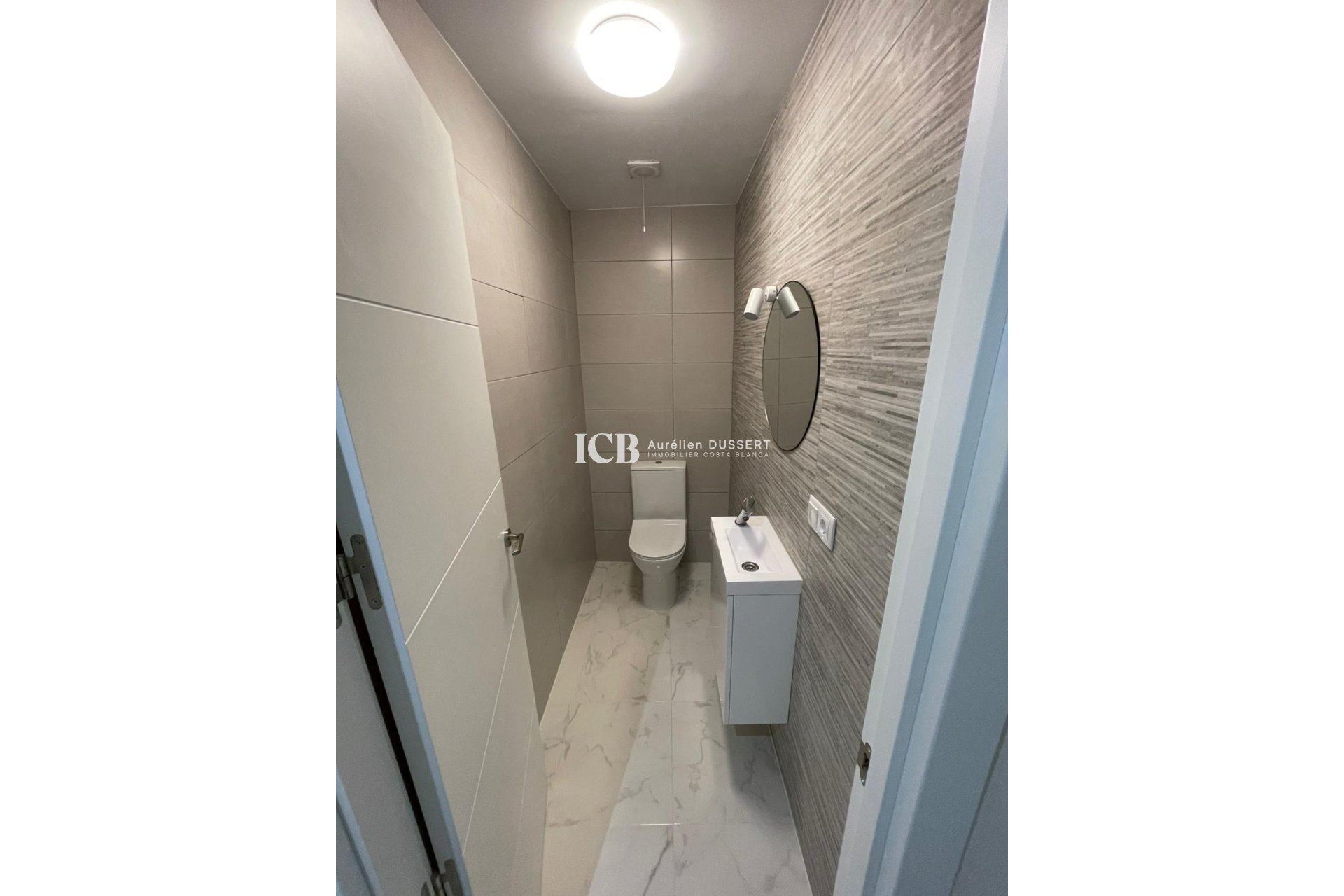 Revente - Appartement -
Torrevieja - torrevieja