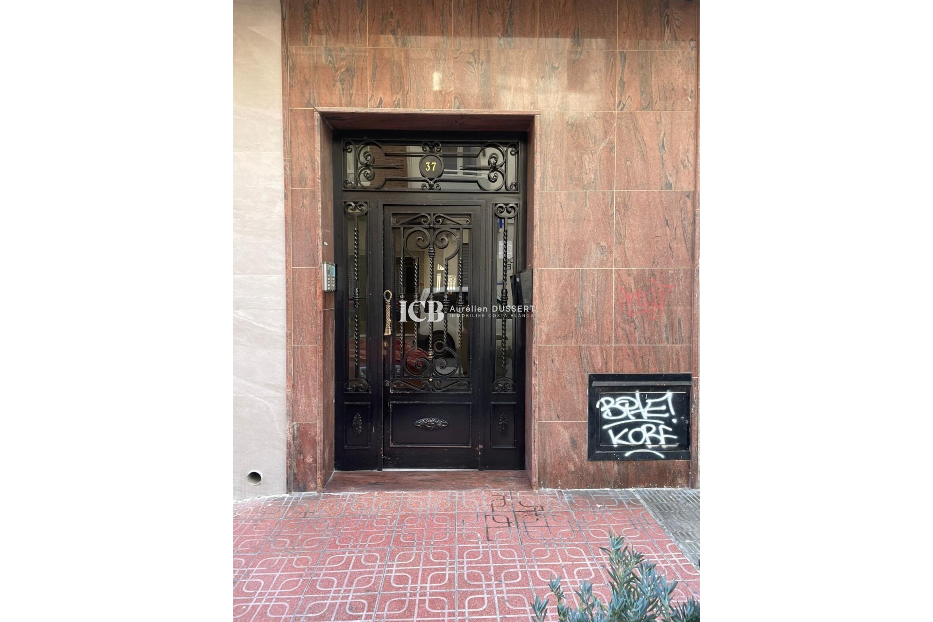 Revente - Appartement -
Torrevieja - torrevieja