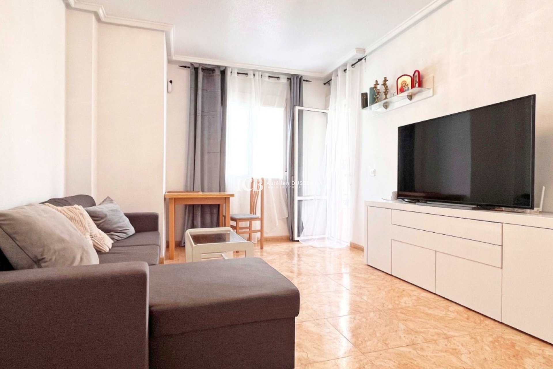 Revente - Appartement -
Torrevieja