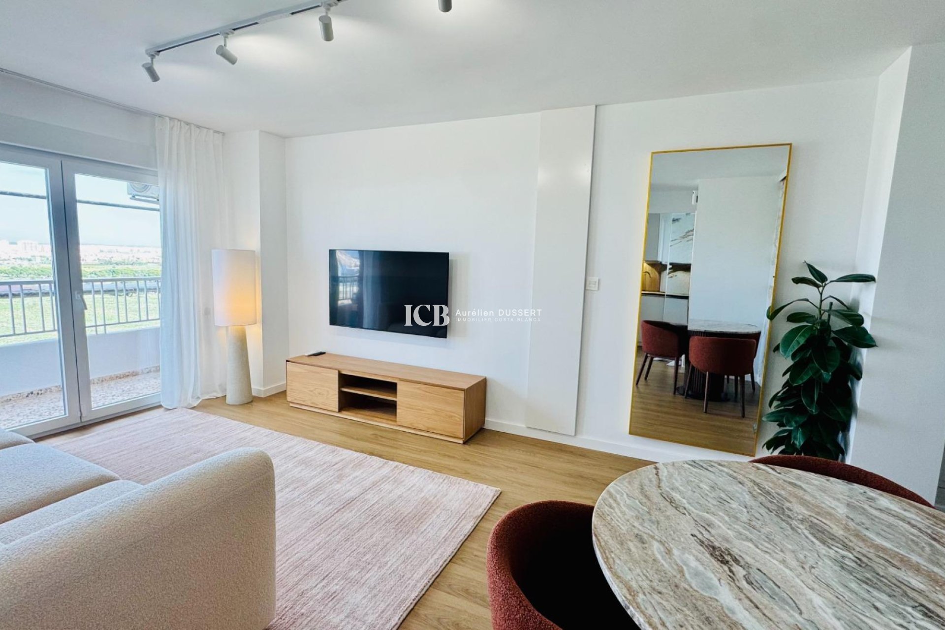 Revente - Appartement -
Torrevieja